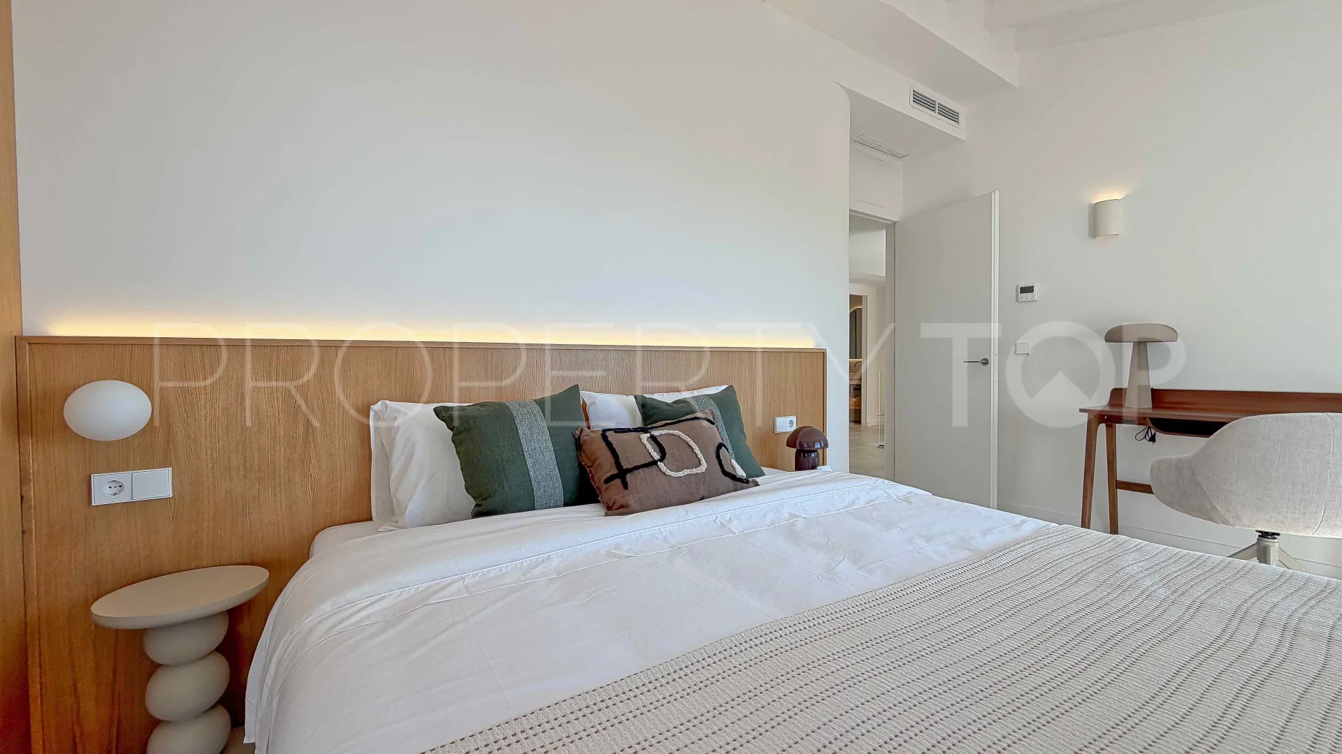 Comprar villa en Jávea de 4 dormitorios