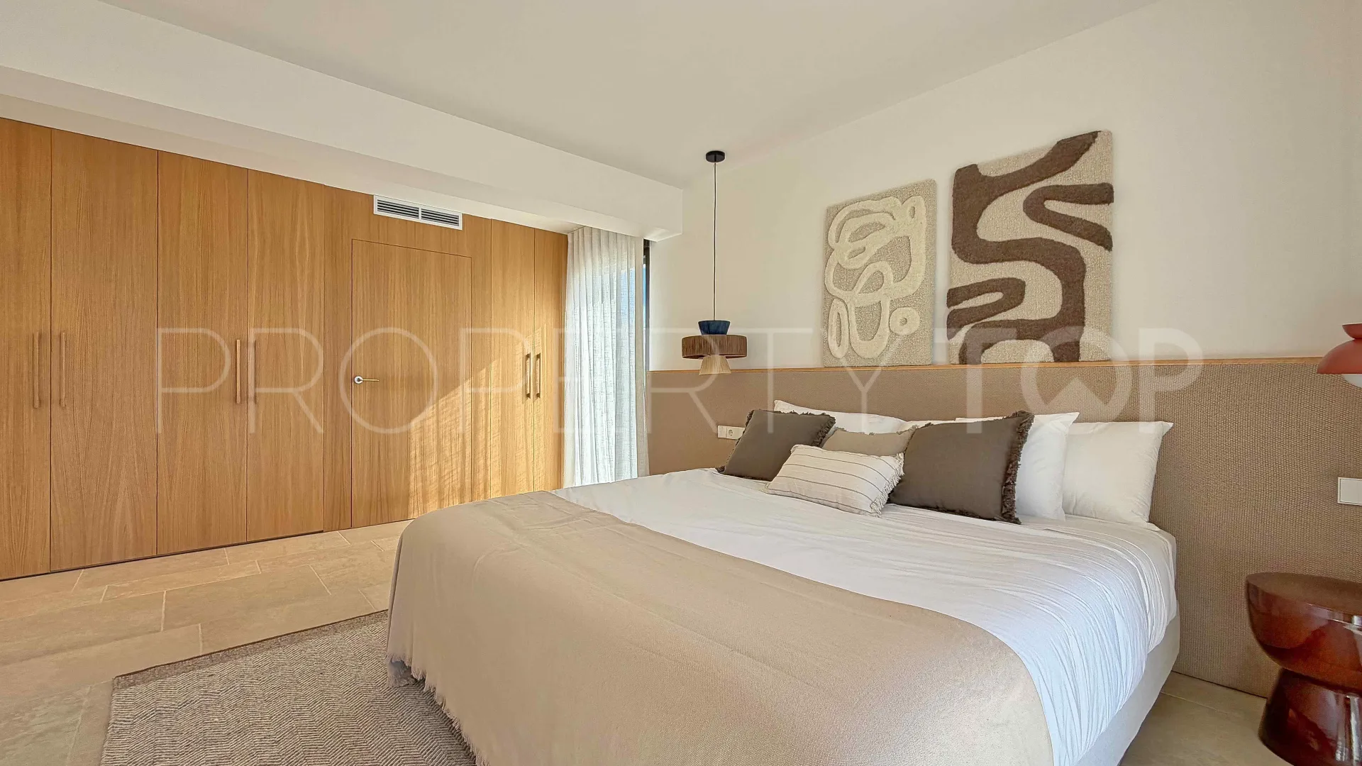 Comprar villa en Jávea de 4 dormitorios