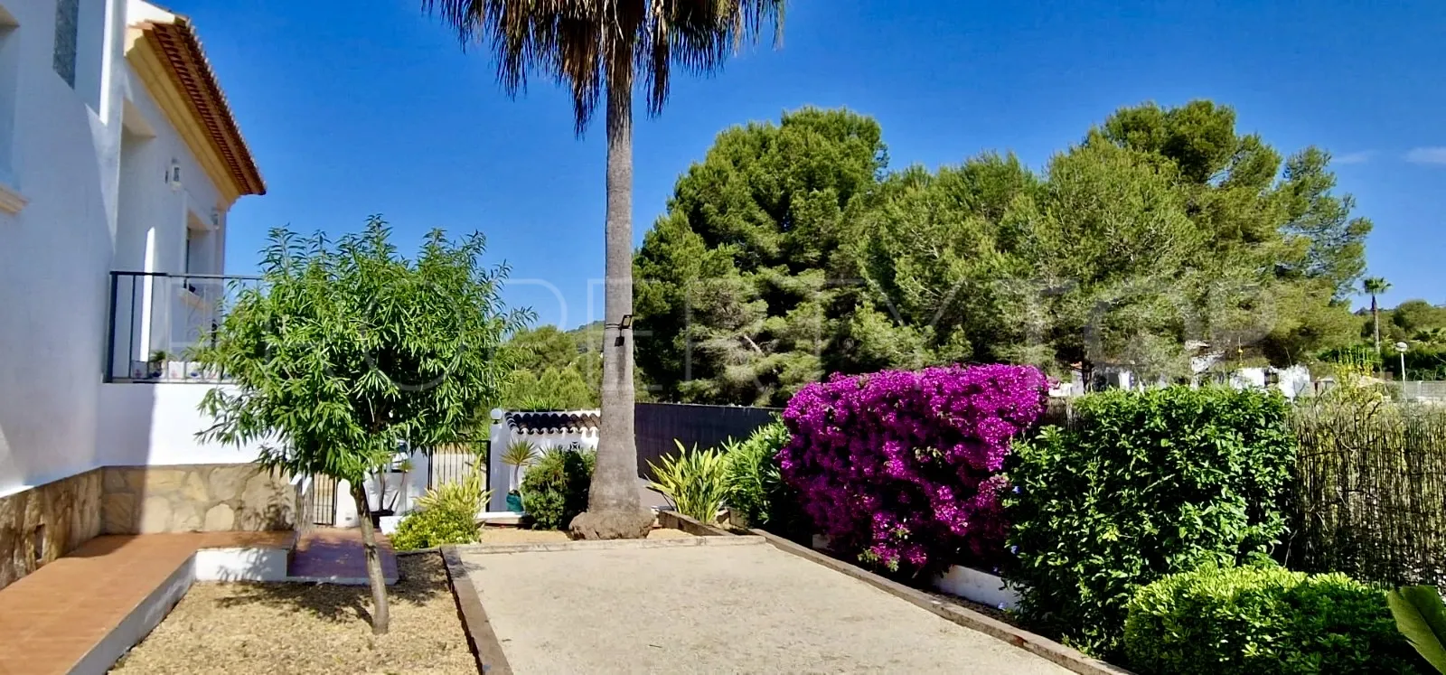 Villa con 4 dormitorios en venta en Pinomar
