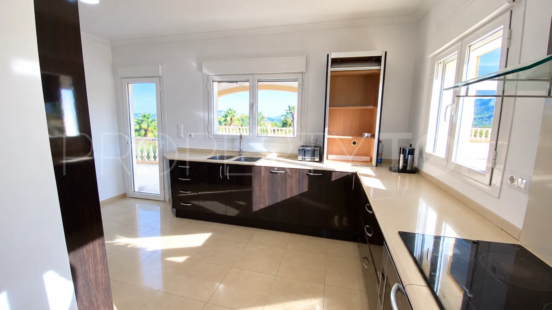 For sale villa in Beniarbeig