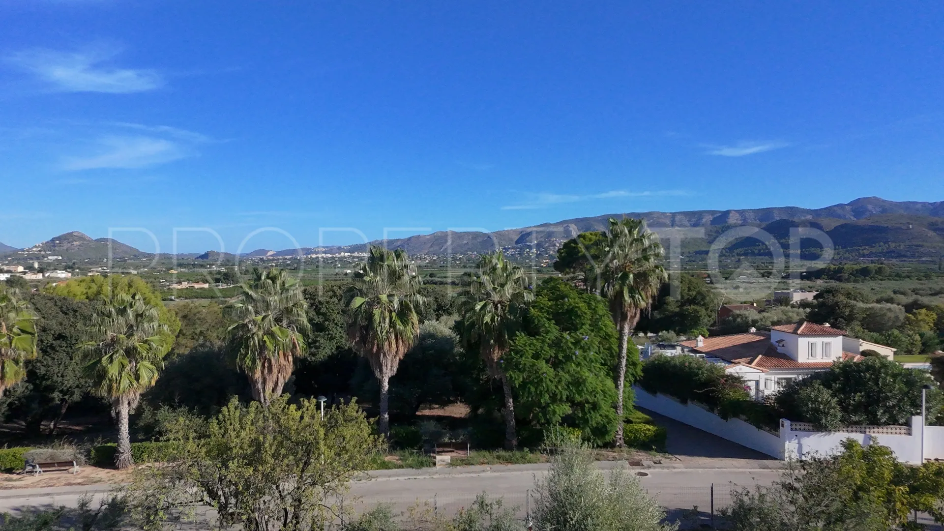 For sale villa in Beniarbeig