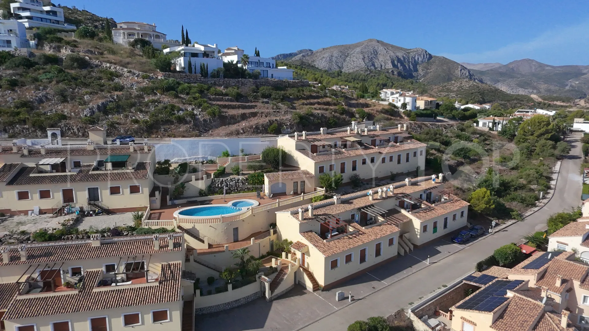 For sale Ráfol de Almunia town house with 3 bedrooms