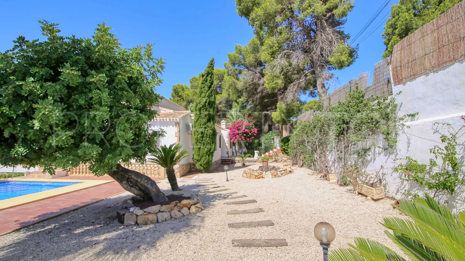Villa with 4 bedrooms for sale in Portichol