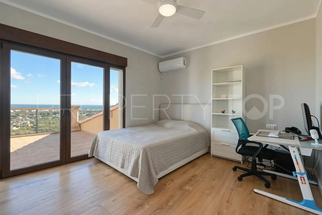7 bedrooms villa for sale in Jávea
