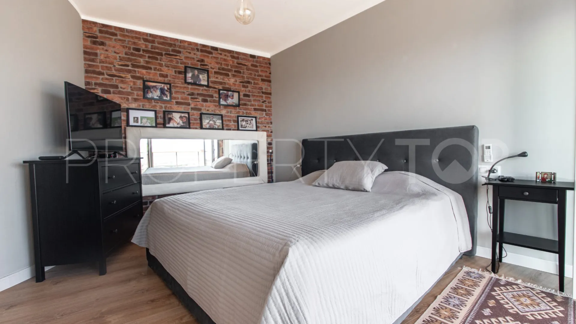 Villa con 7 dormitorios en venta en Jávea