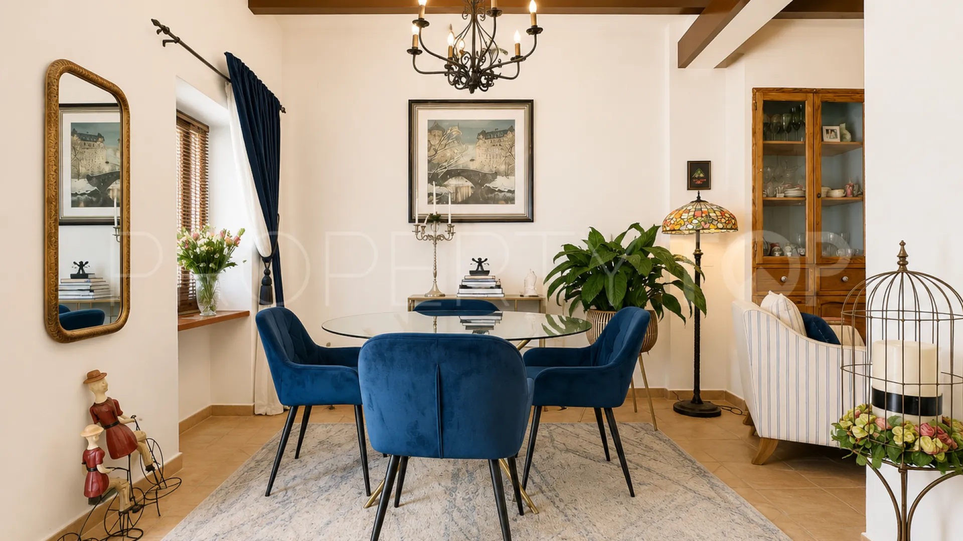 For sale town house in Oliva