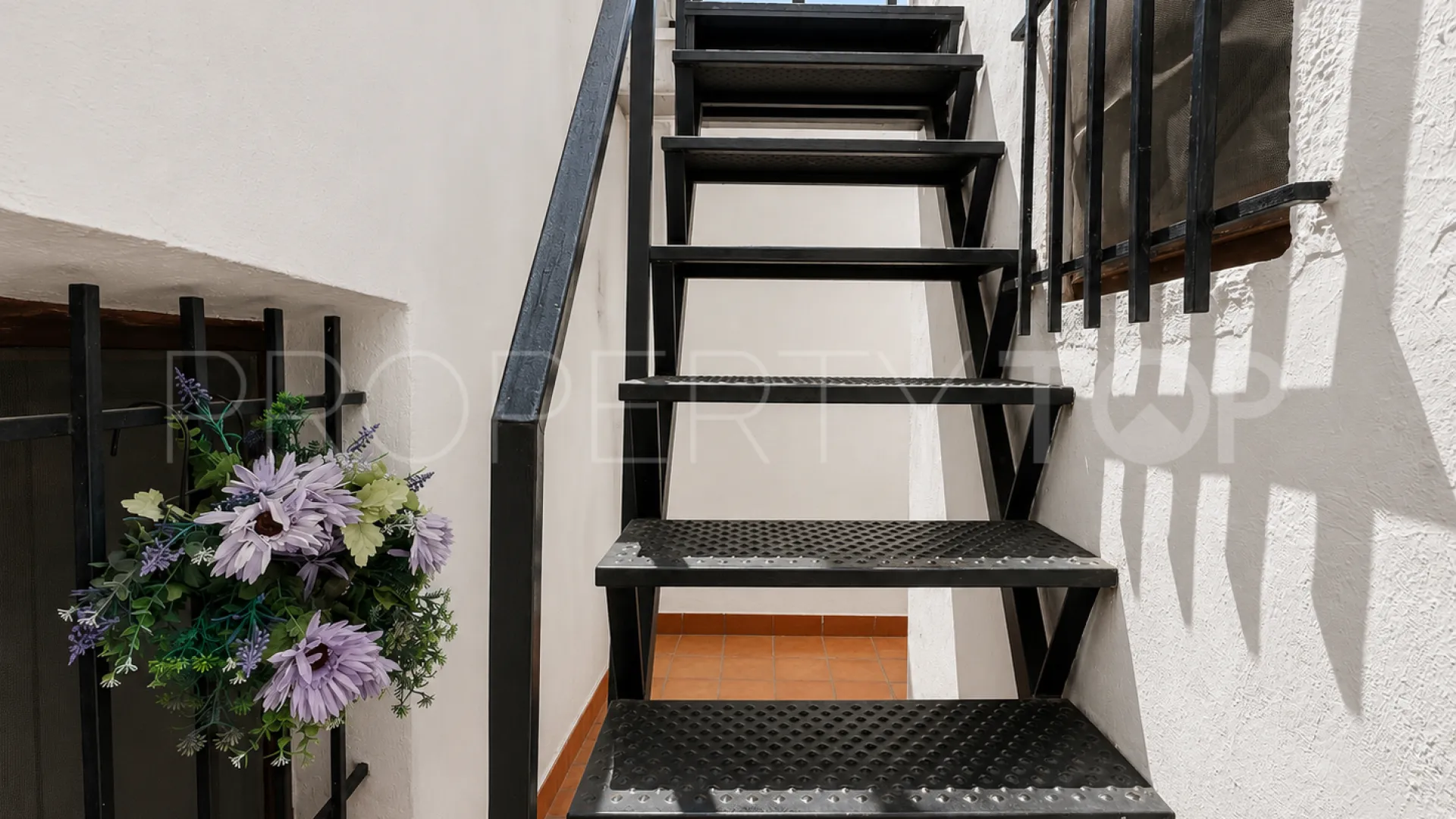 For sale town house in Oliva