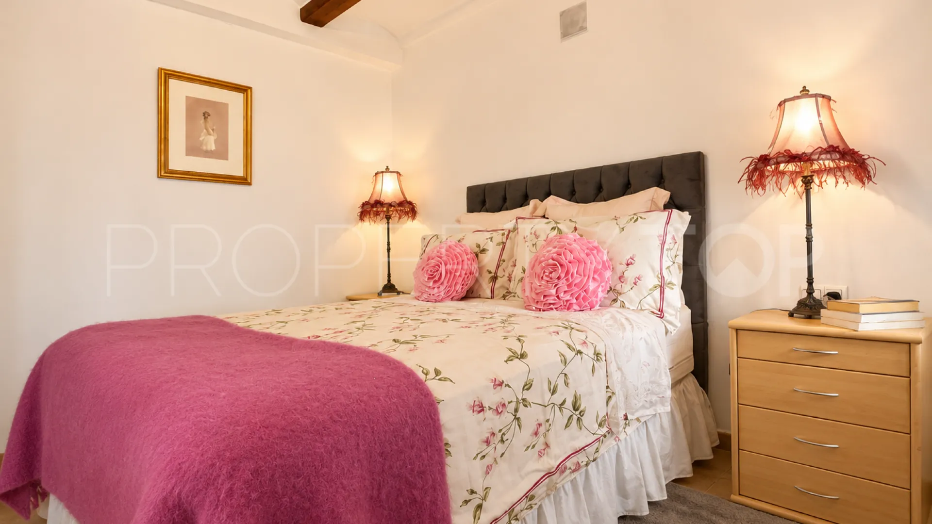 For sale town house in Oliva