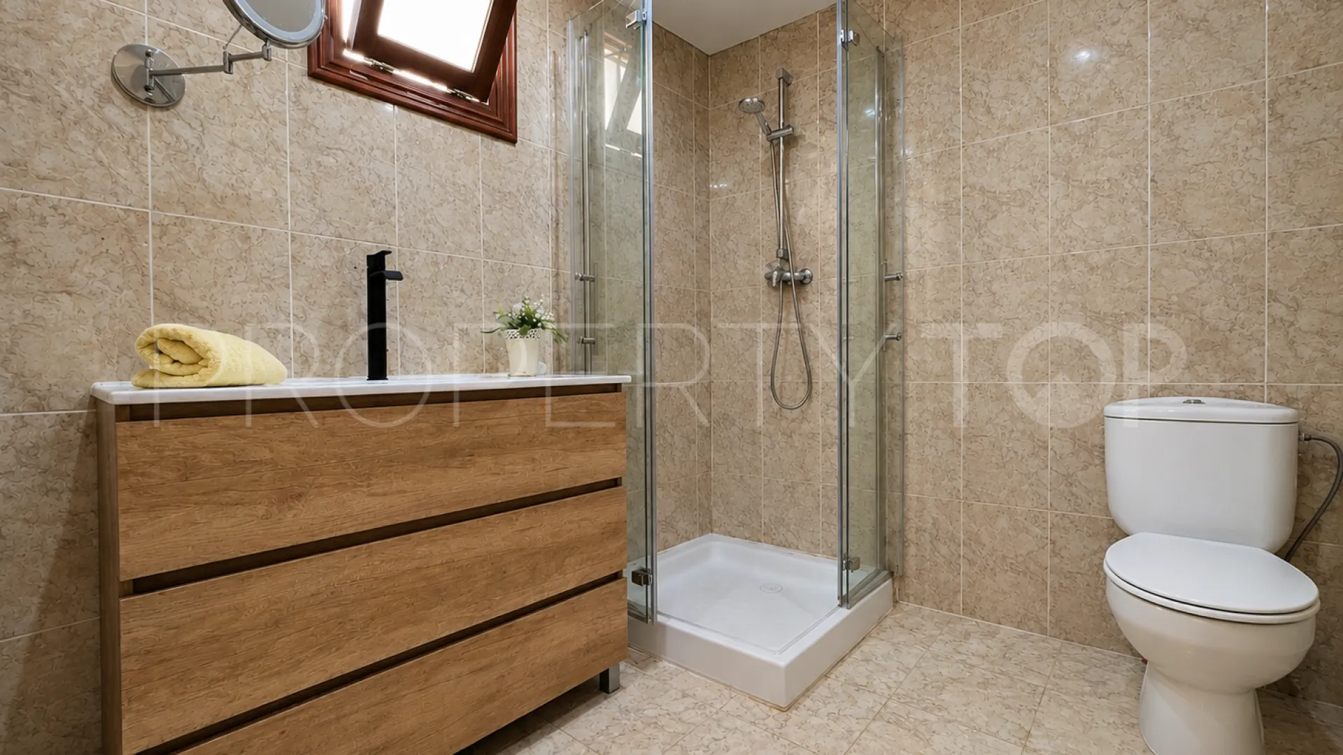 For sale town house in Oliva