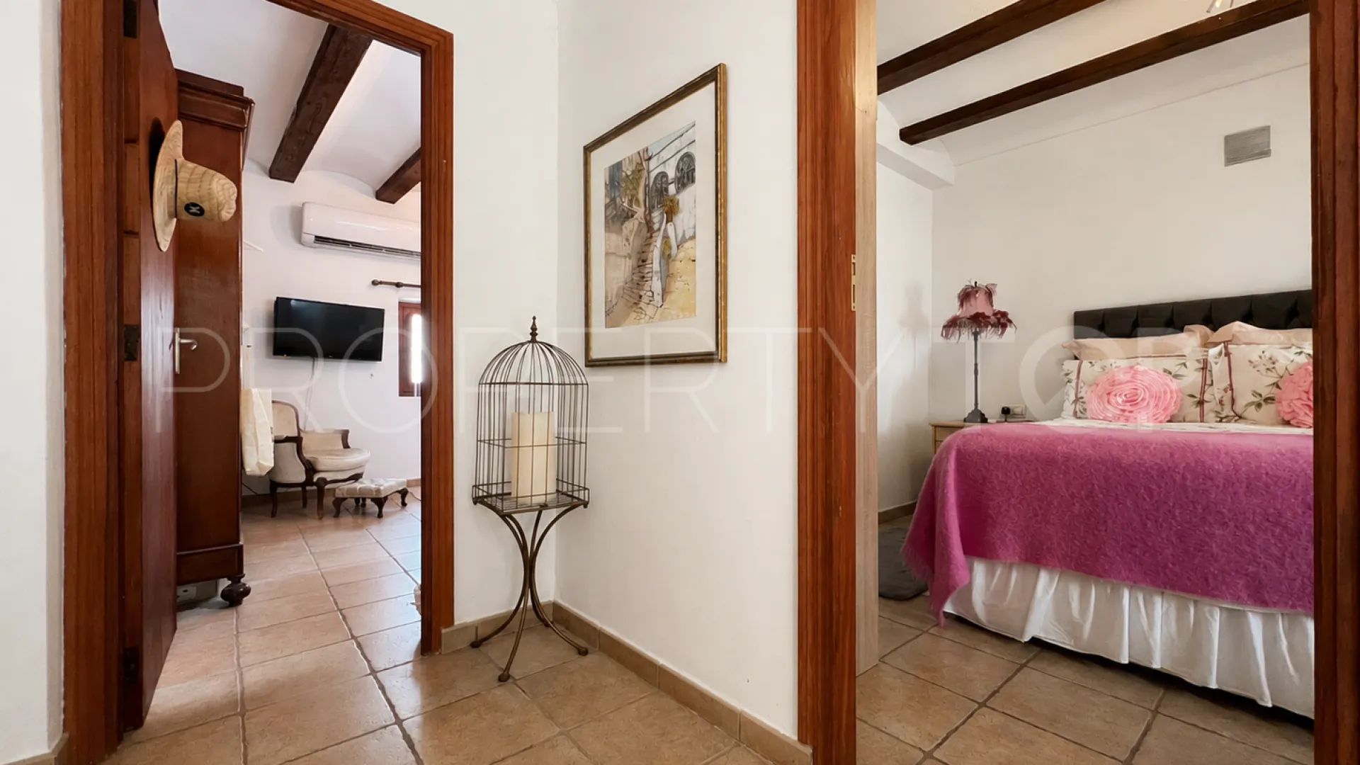 For sale town house in Oliva