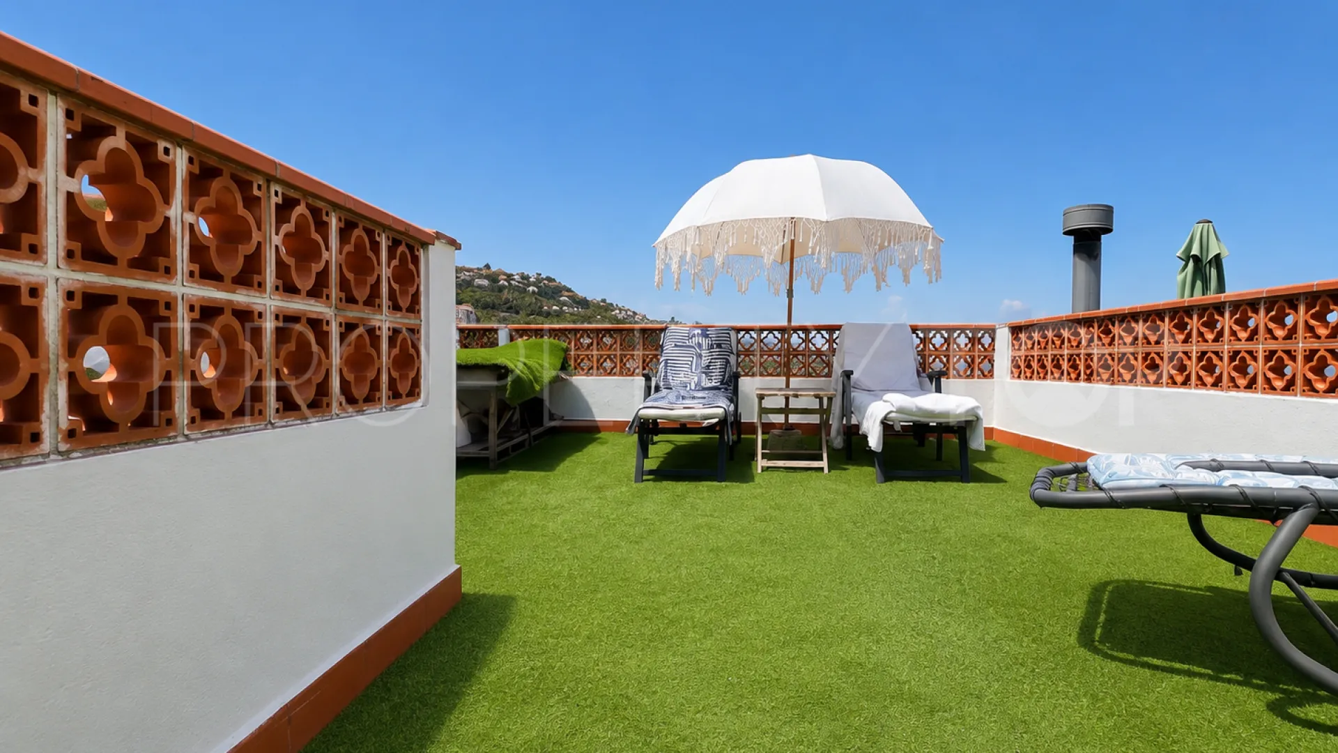 For sale town house in Oliva