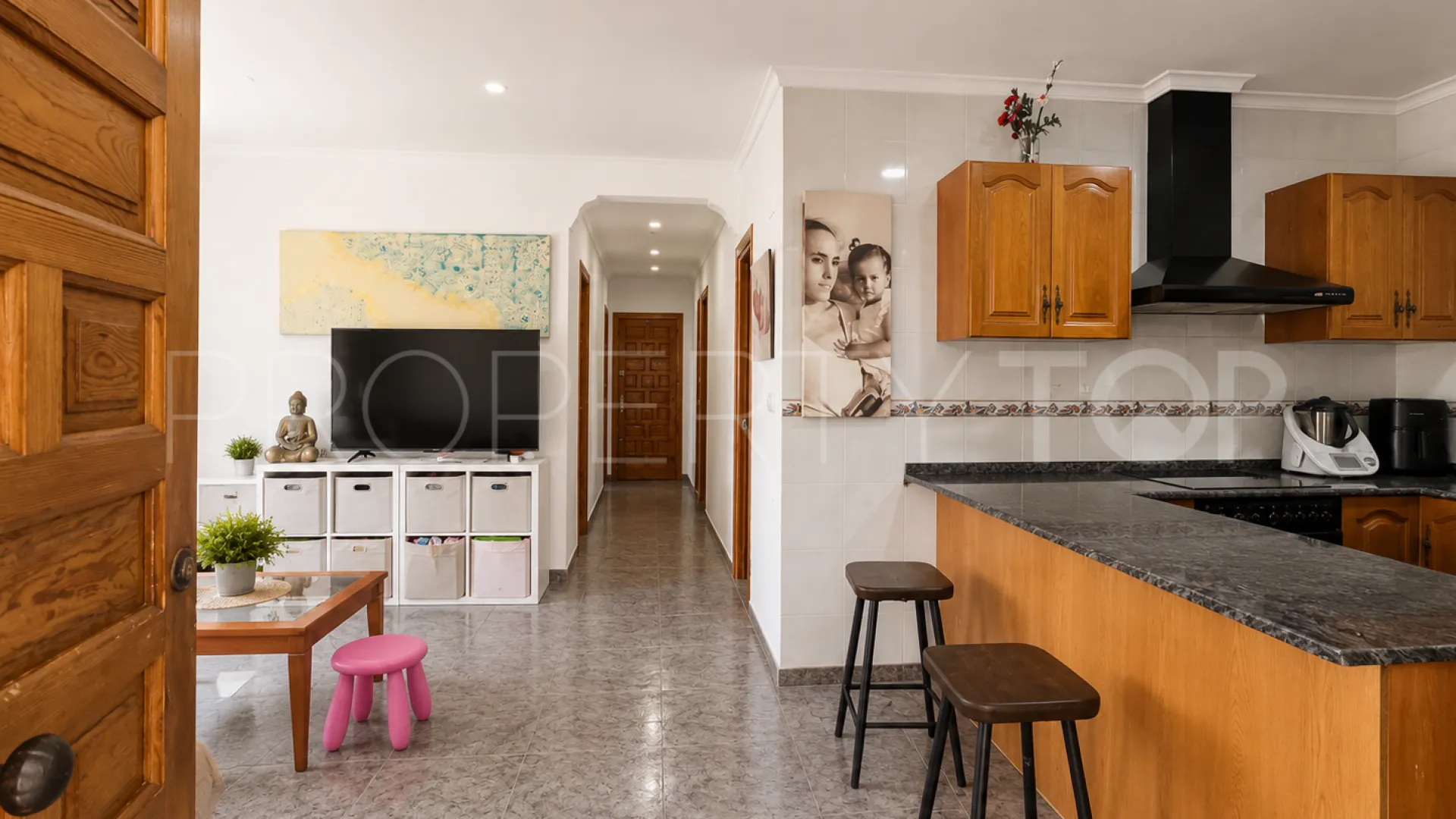For sale 4 bedrooms finca in Oliva