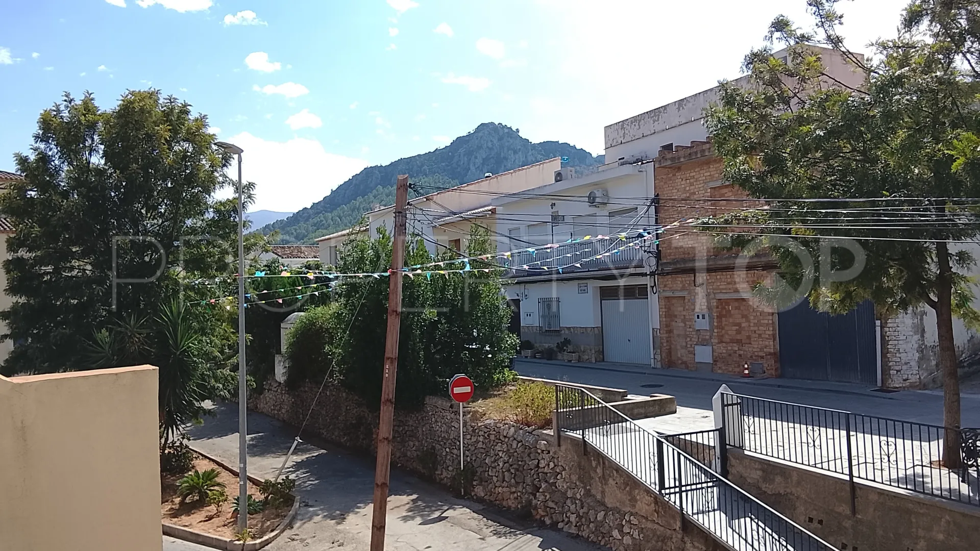 Town house for sale in Orba