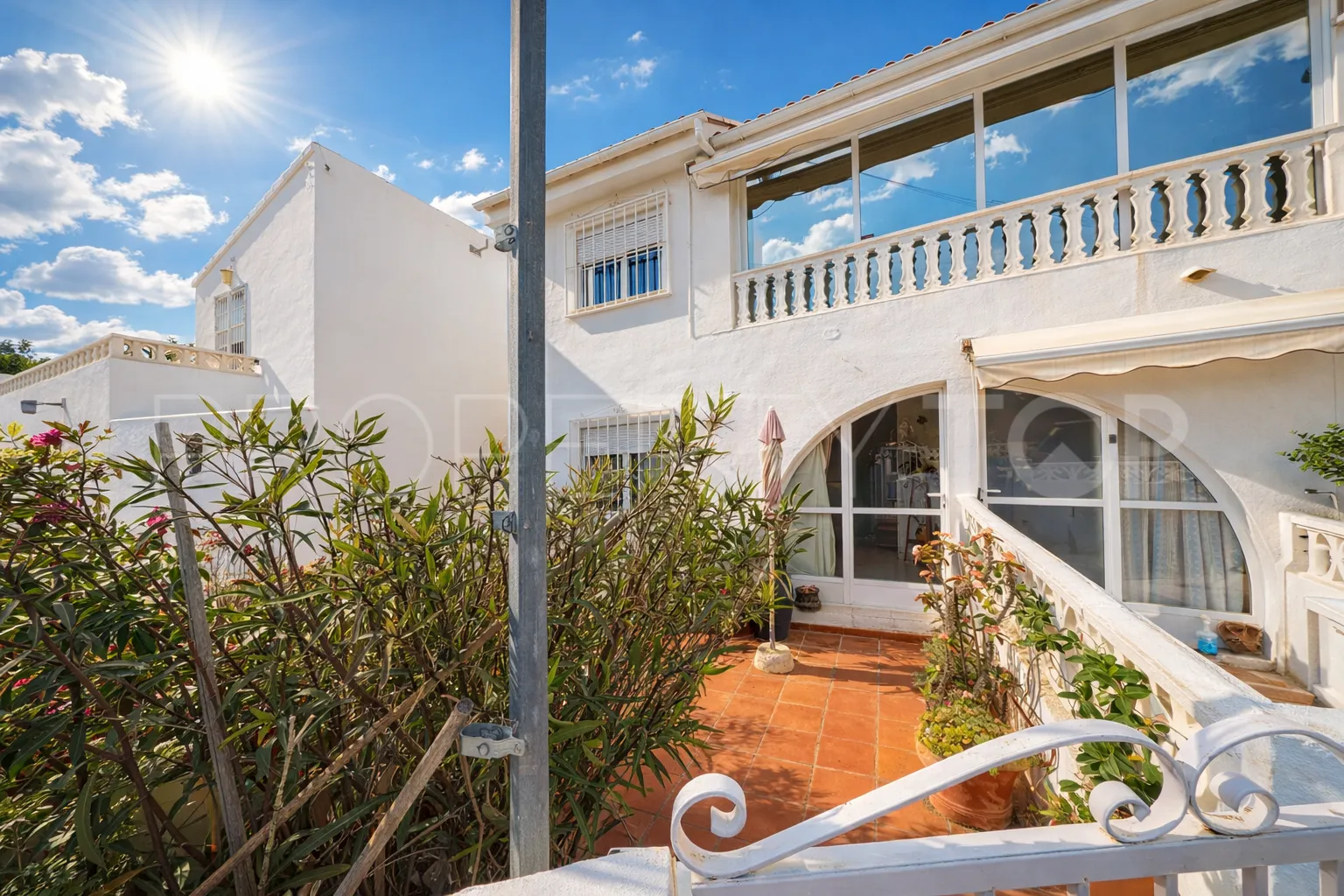 Comprar apartamento planta baja en La Nucia de 2 dormitorios