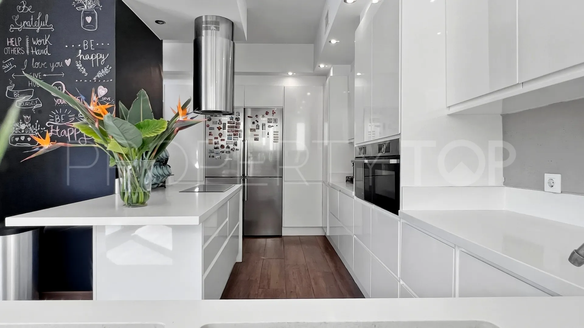 Buy Denia villa with 4 bedrooms