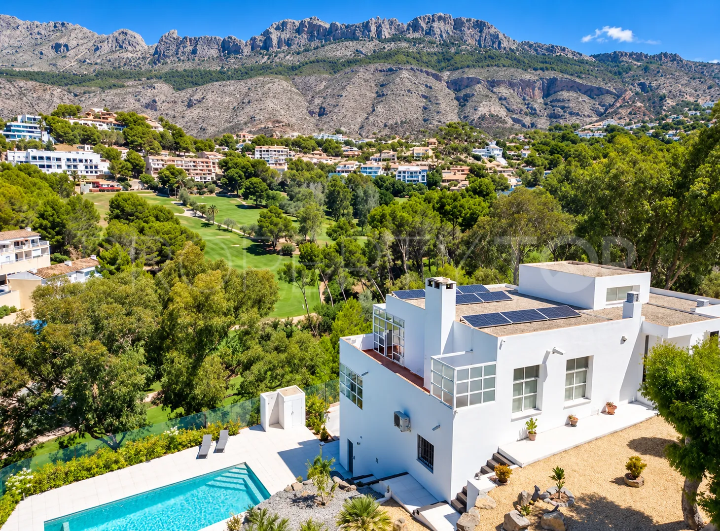 Villa for sale in Altea la Vieja