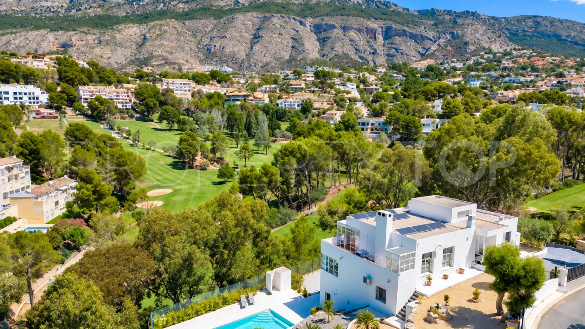Villa for sale in Altea la Vieja