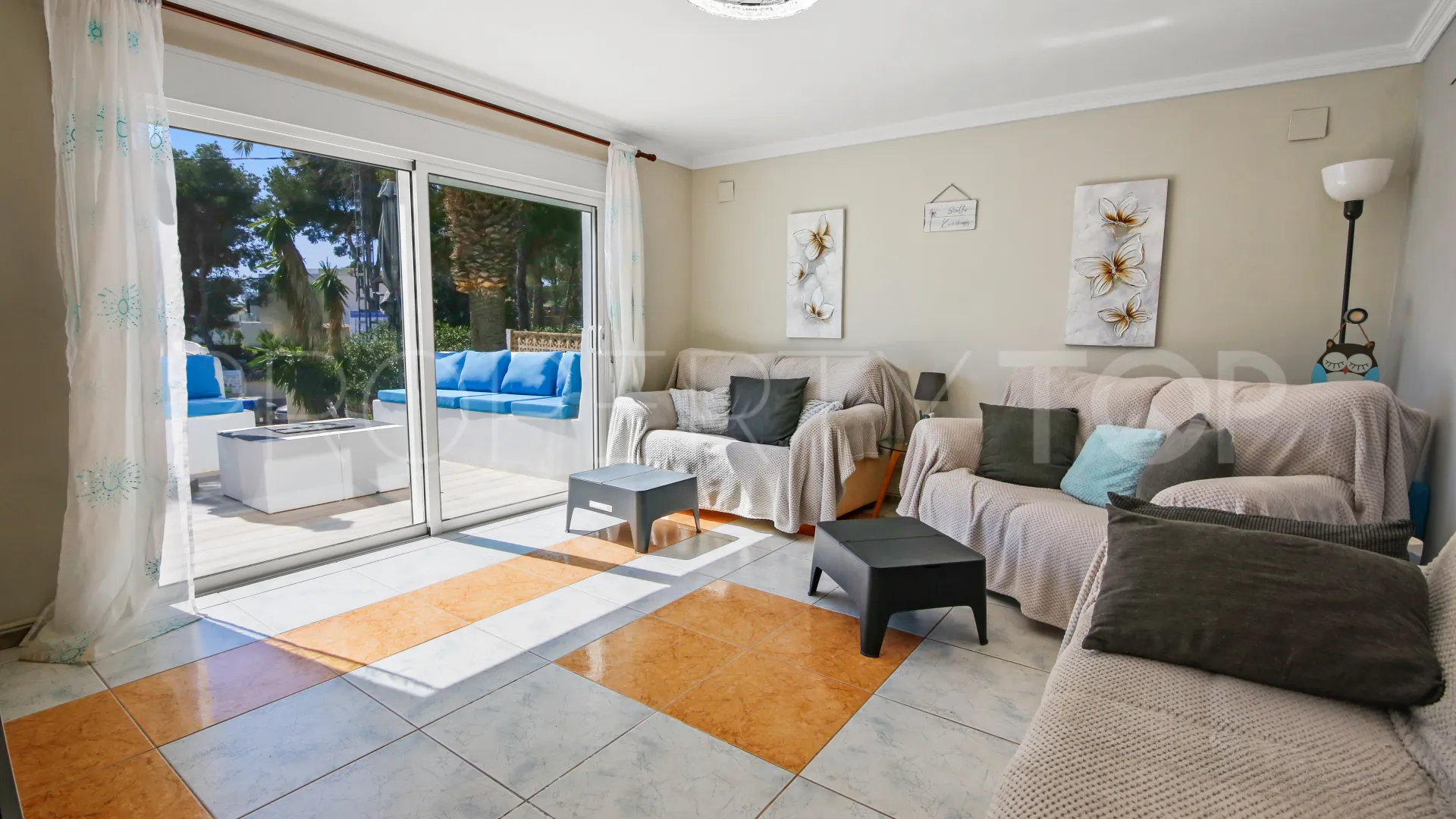 Villa a la venta en Moraira con 4 dormitorios