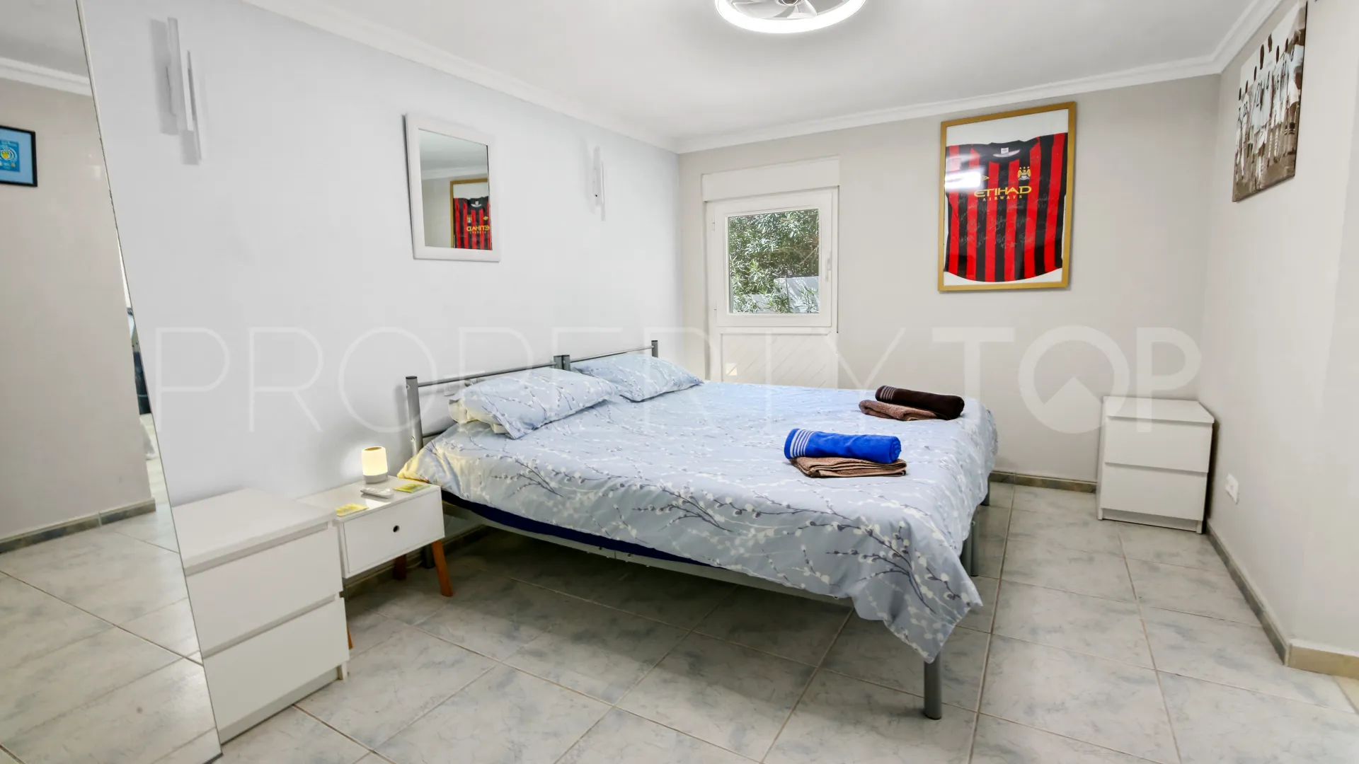 Villa a la venta en Moraira con 4 dormitorios