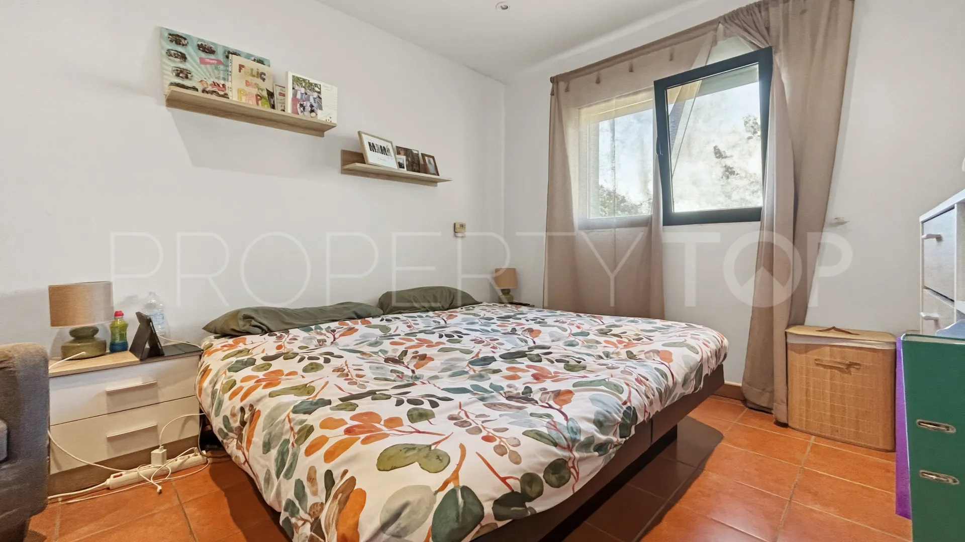 For sale finca with 7 bedrooms in Ondara