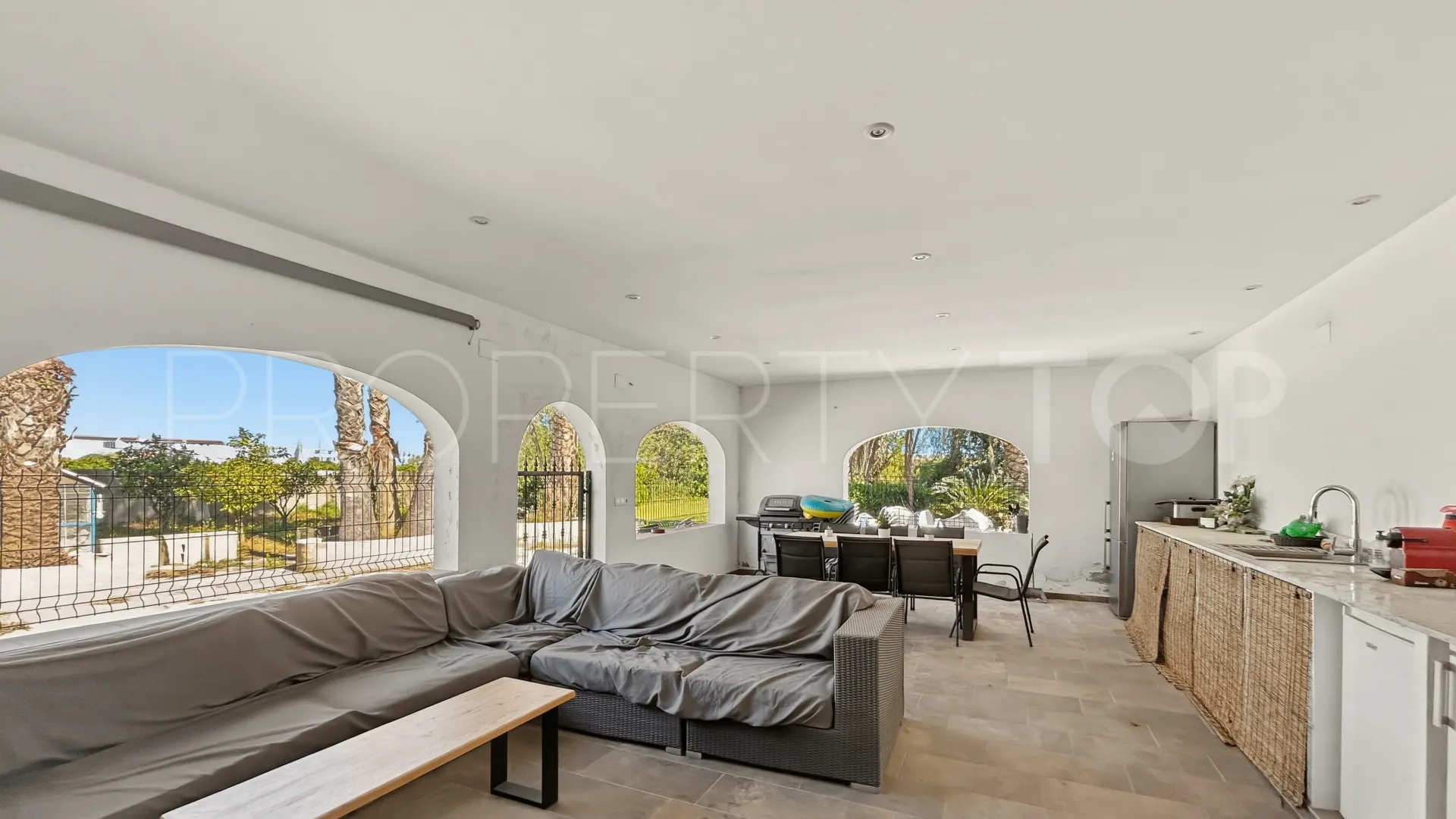 For sale finca with 7 bedrooms in Ondara