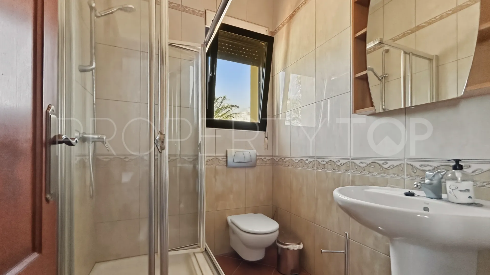 For sale finca with 7 bedrooms in Ondara
