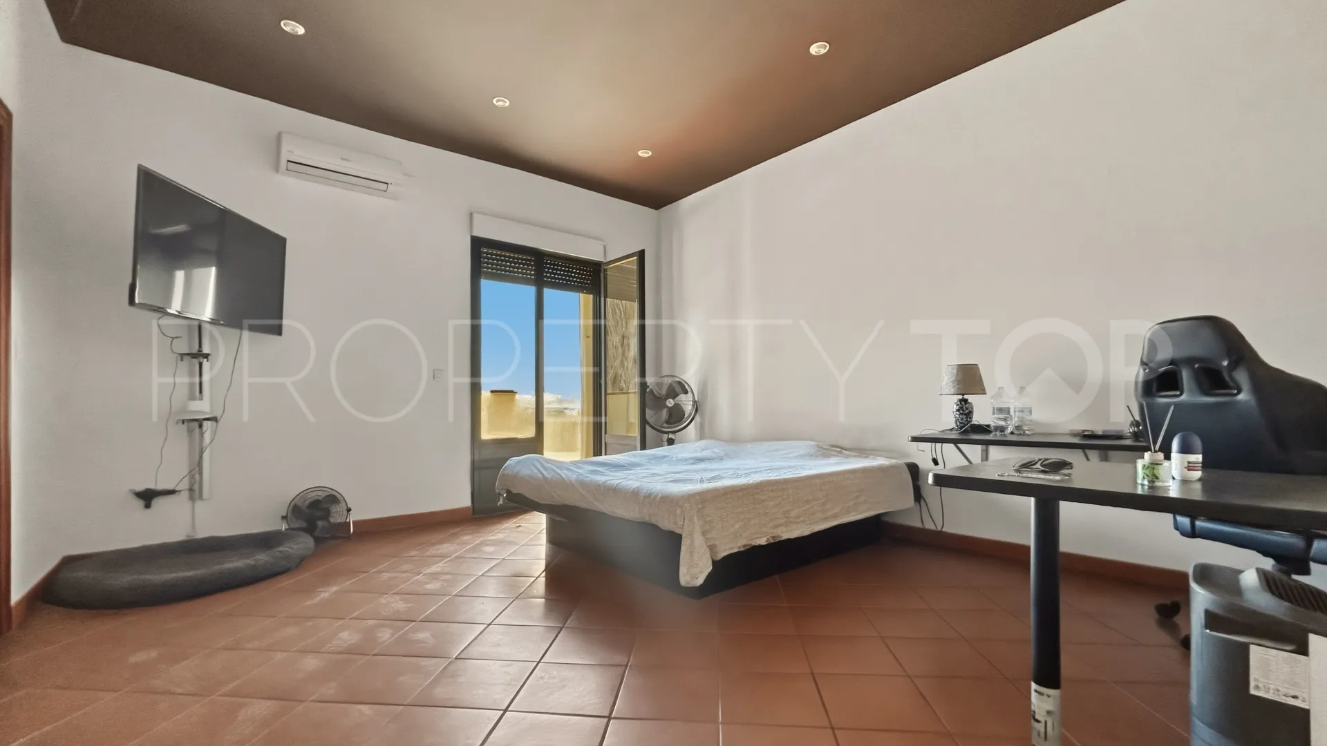 For sale finca with 7 bedrooms in Ondara
