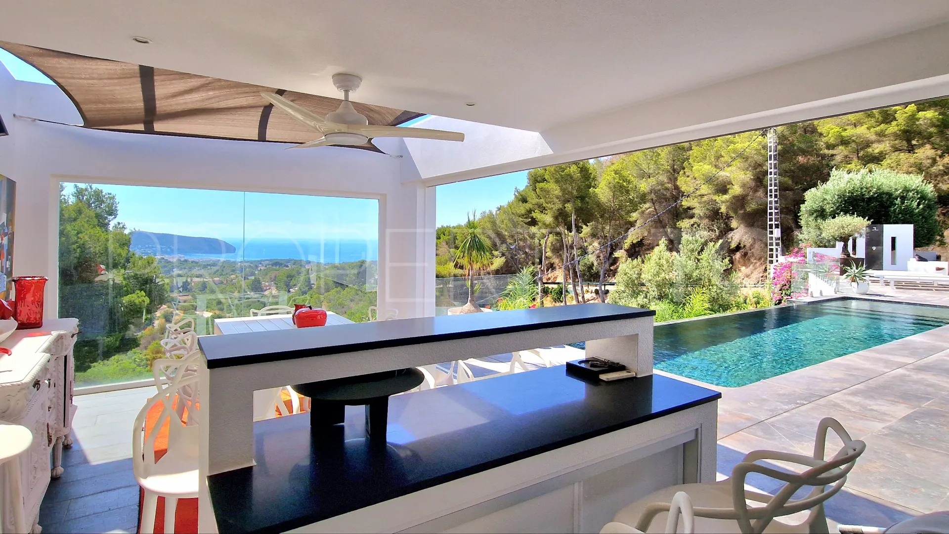Se vende villa en Moraira