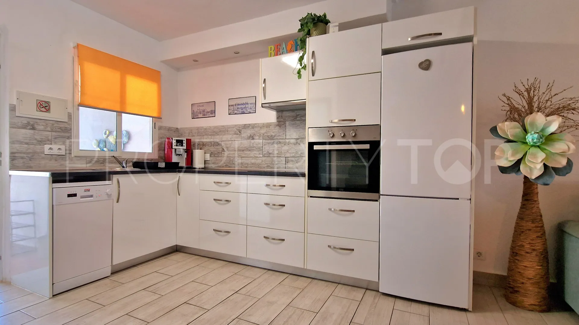 Town house for sale in Denia with 3 bedrooms