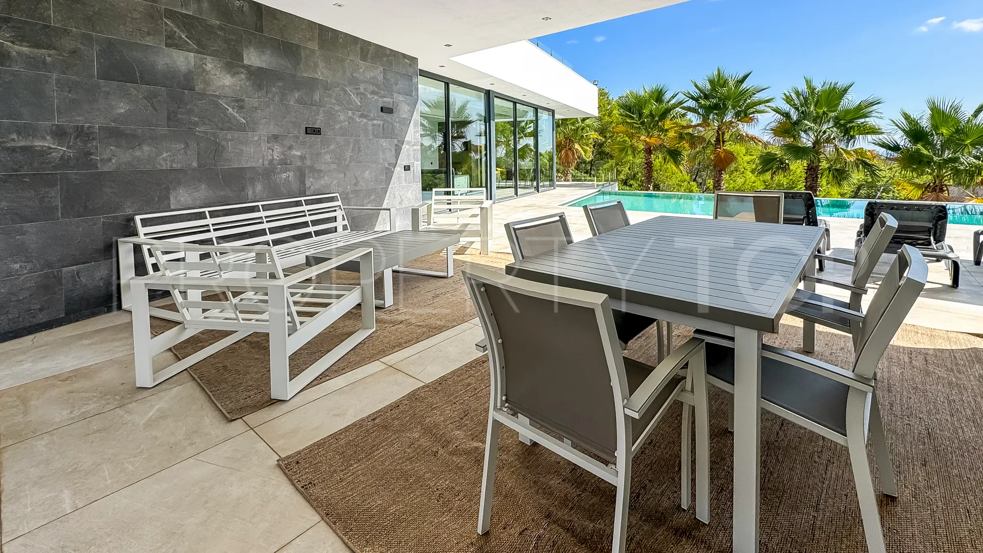 Villa en venta en Jávea con 3 dormitorios