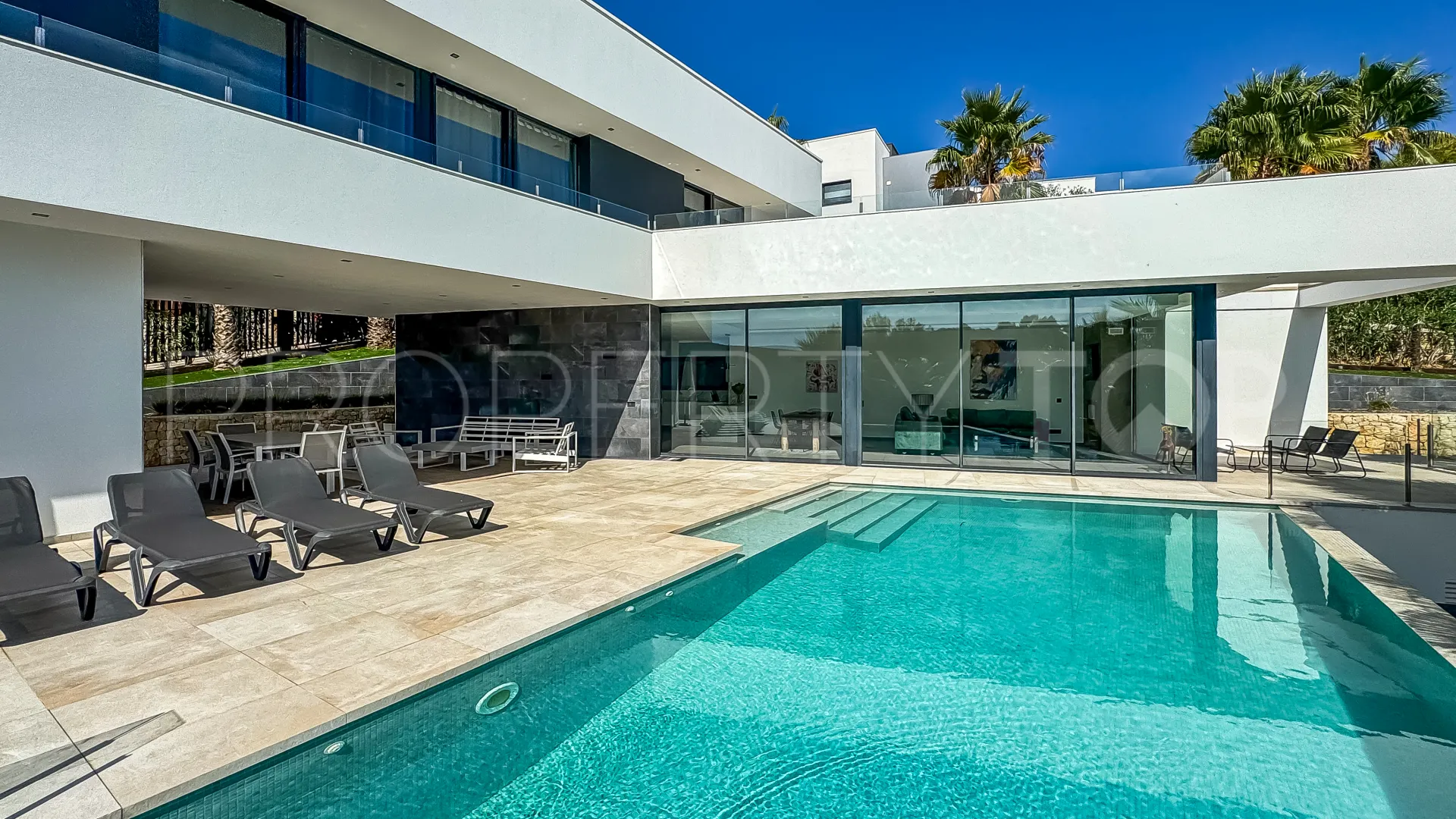 Villa en venta en Jávea con 3 dormitorios