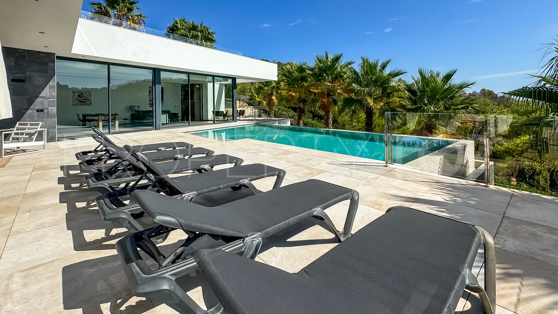 Villa en venta en Jávea con 3 dormitorios