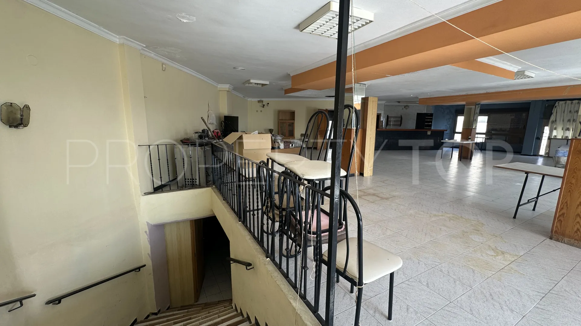 5 bedrooms commercial premises for sale in Tormos