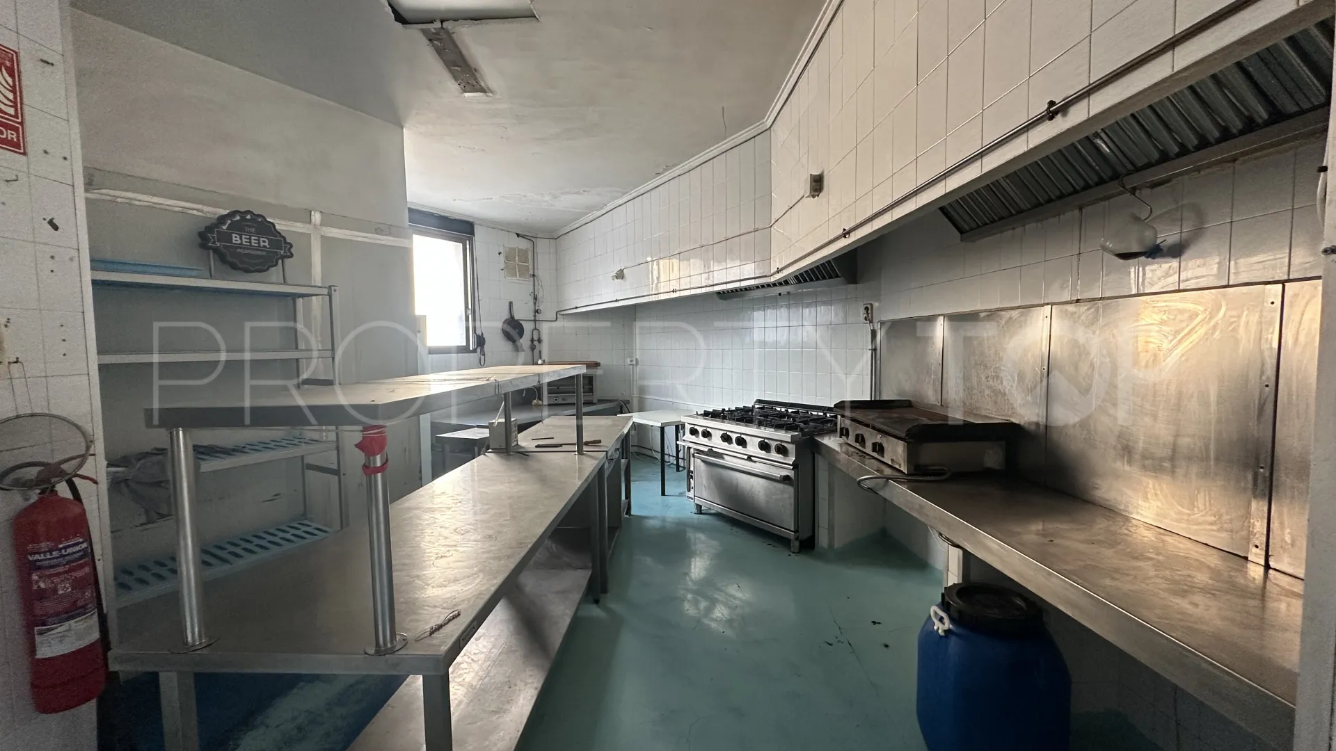 5 bedrooms commercial premises for sale in Tormos