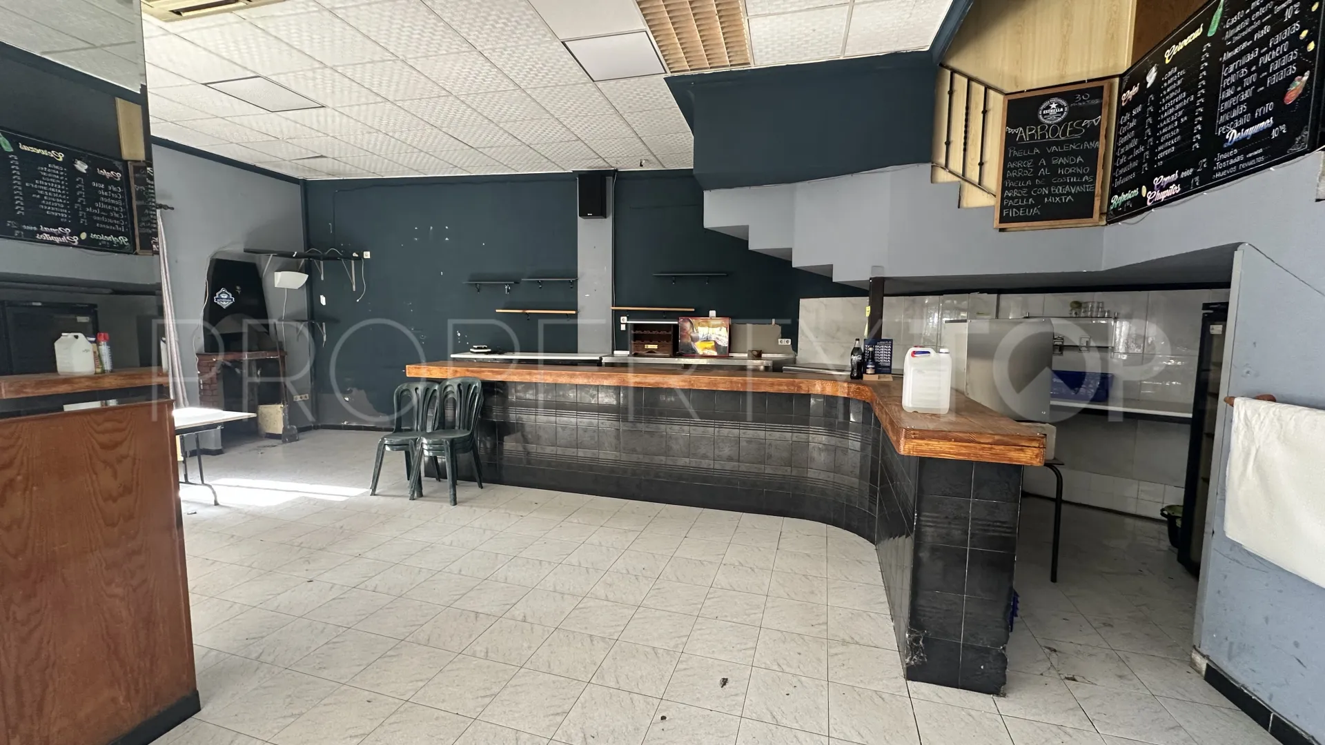 5 bedrooms commercial premises for sale in Tormos