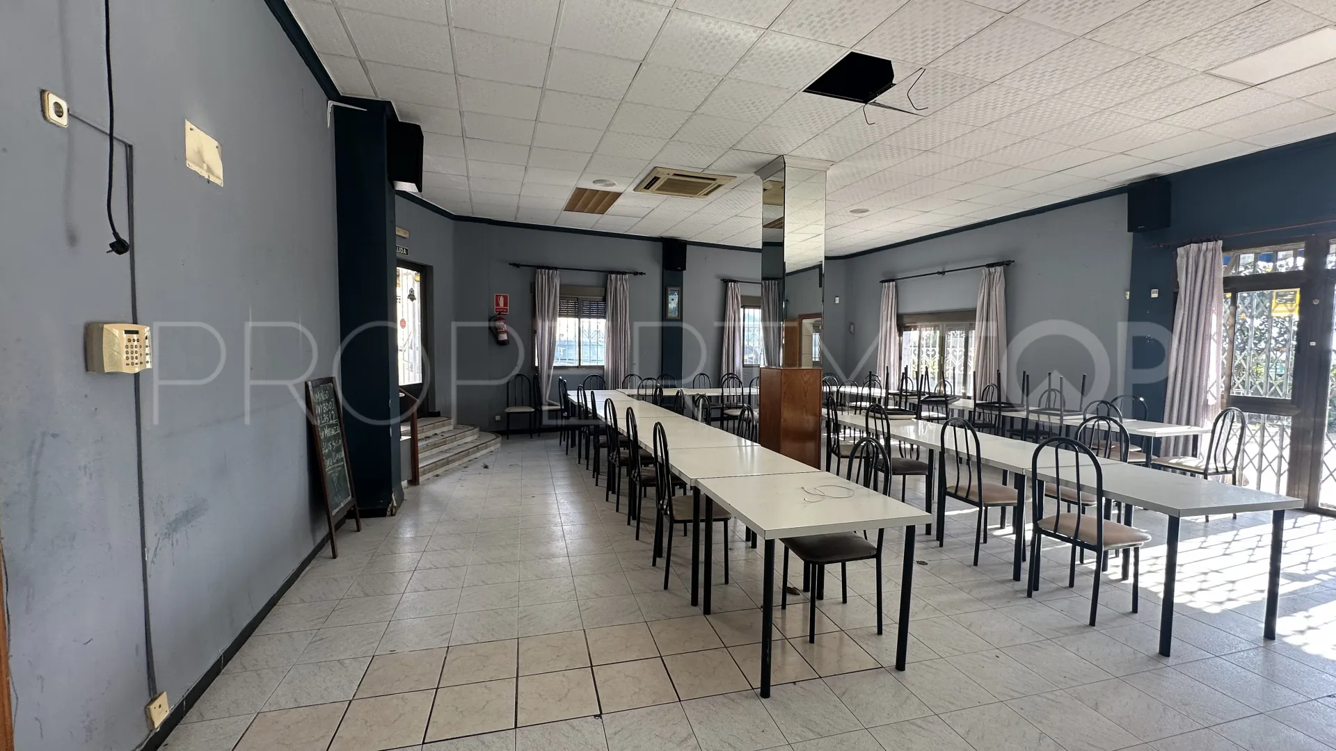 5 bedrooms commercial premises for sale in Tormos