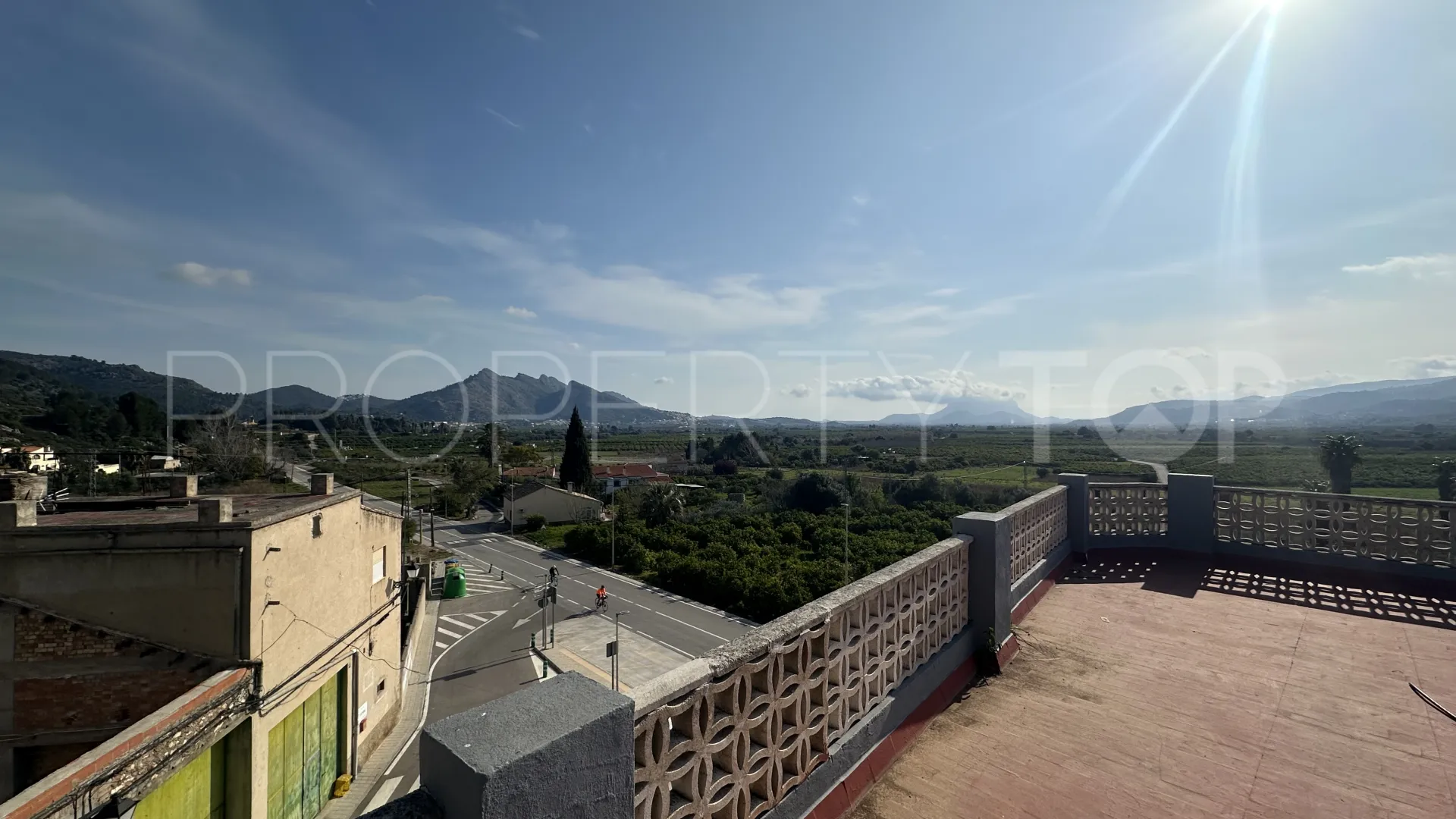 5 bedrooms commercial premises for sale in Tormos