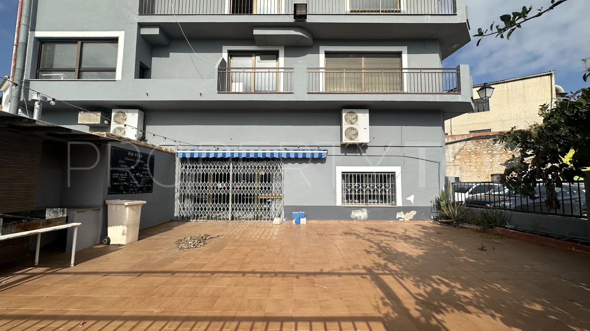 5 bedrooms commercial premises for sale in Tormos