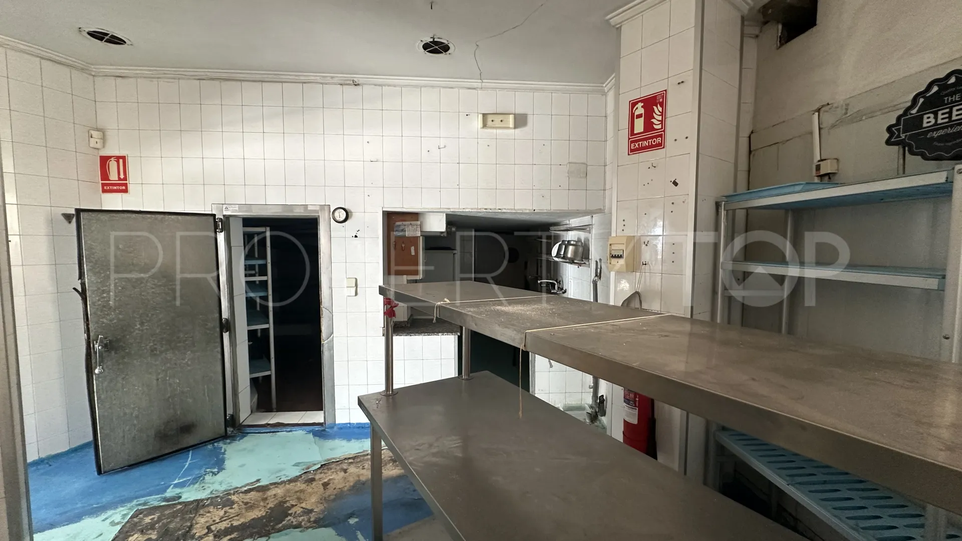 5 bedrooms commercial premises for sale in Tormos