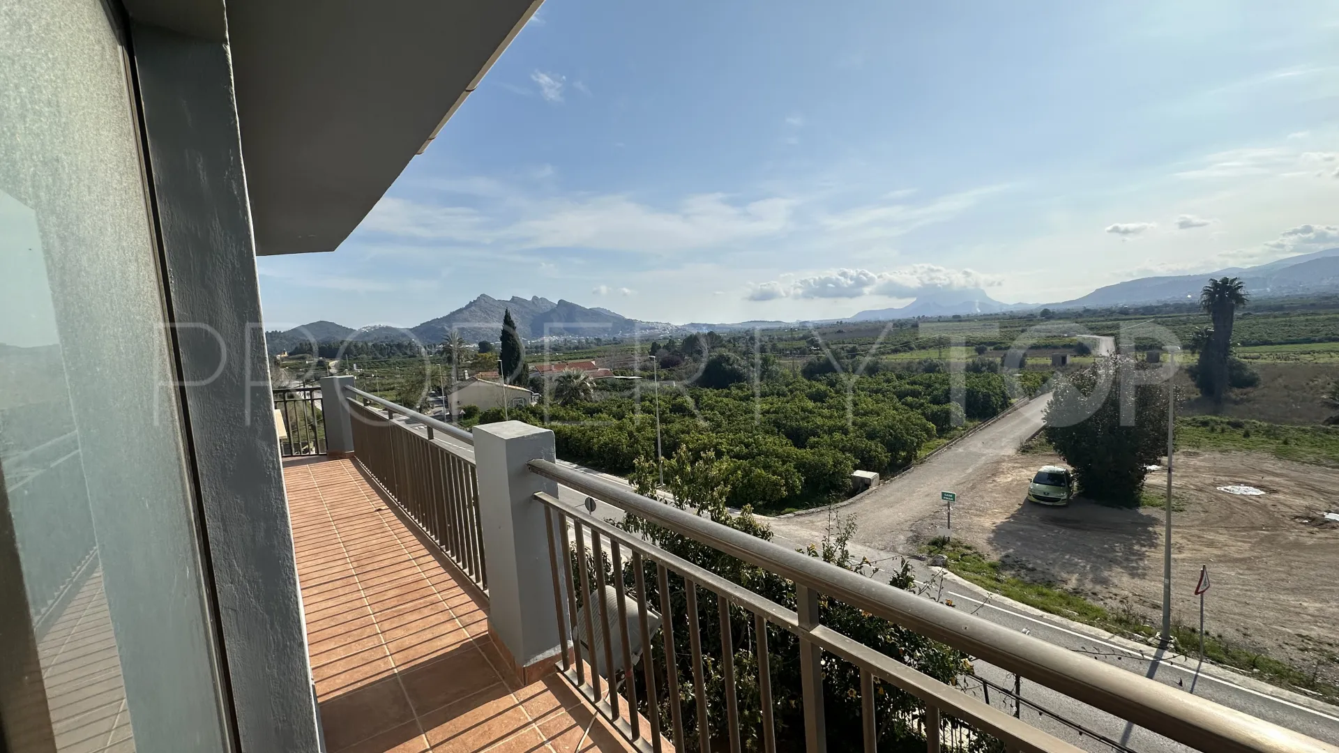 5 bedrooms commercial premises for sale in Tormos