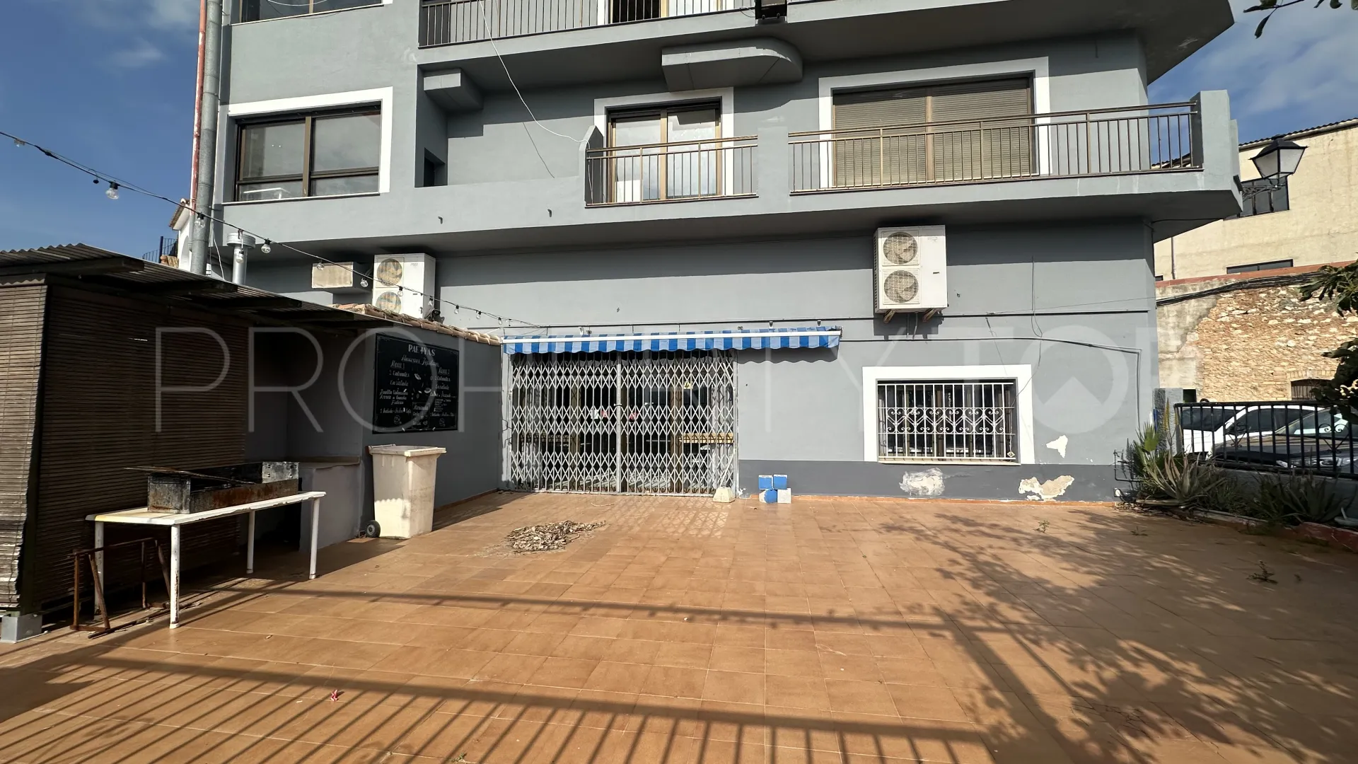 5 bedrooms commercial premises for sale in Tormos