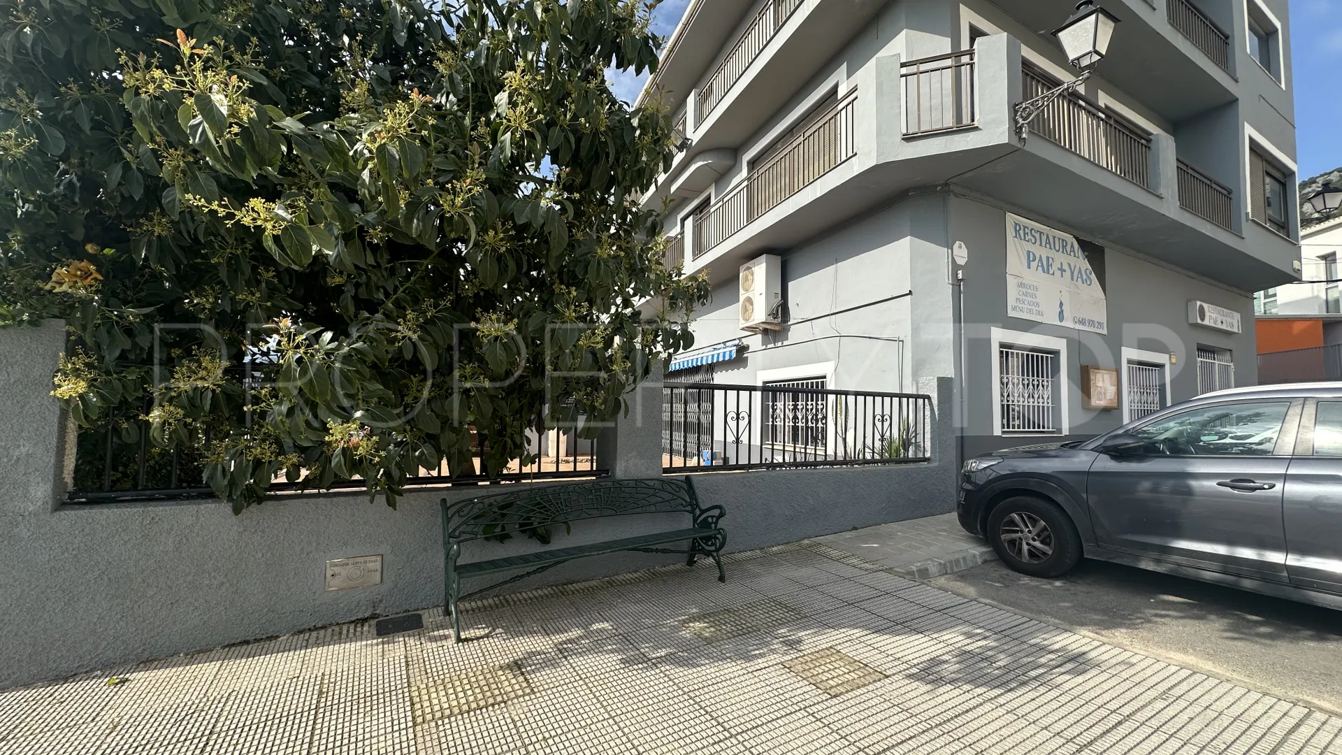 5 bedrooms commercial premises for sale in Tormos