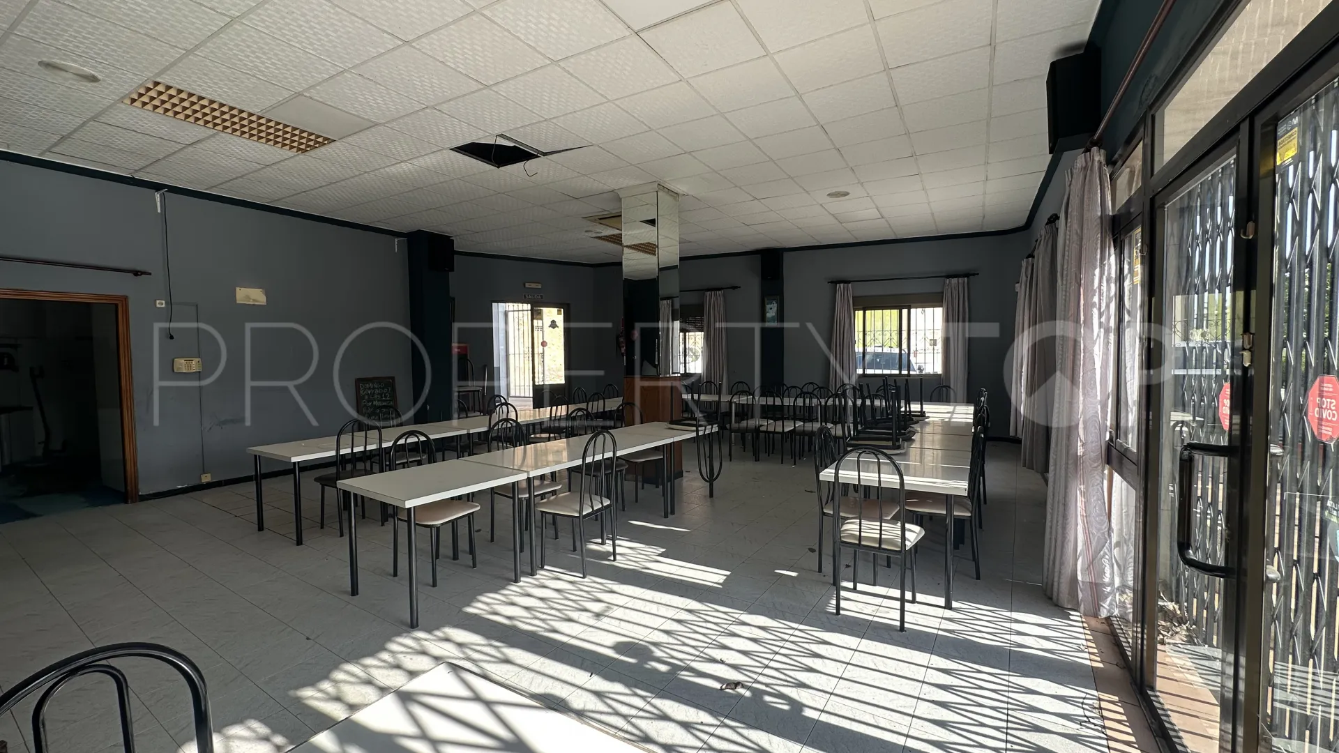 5 bedrooms commercial premises for sale in Tormos