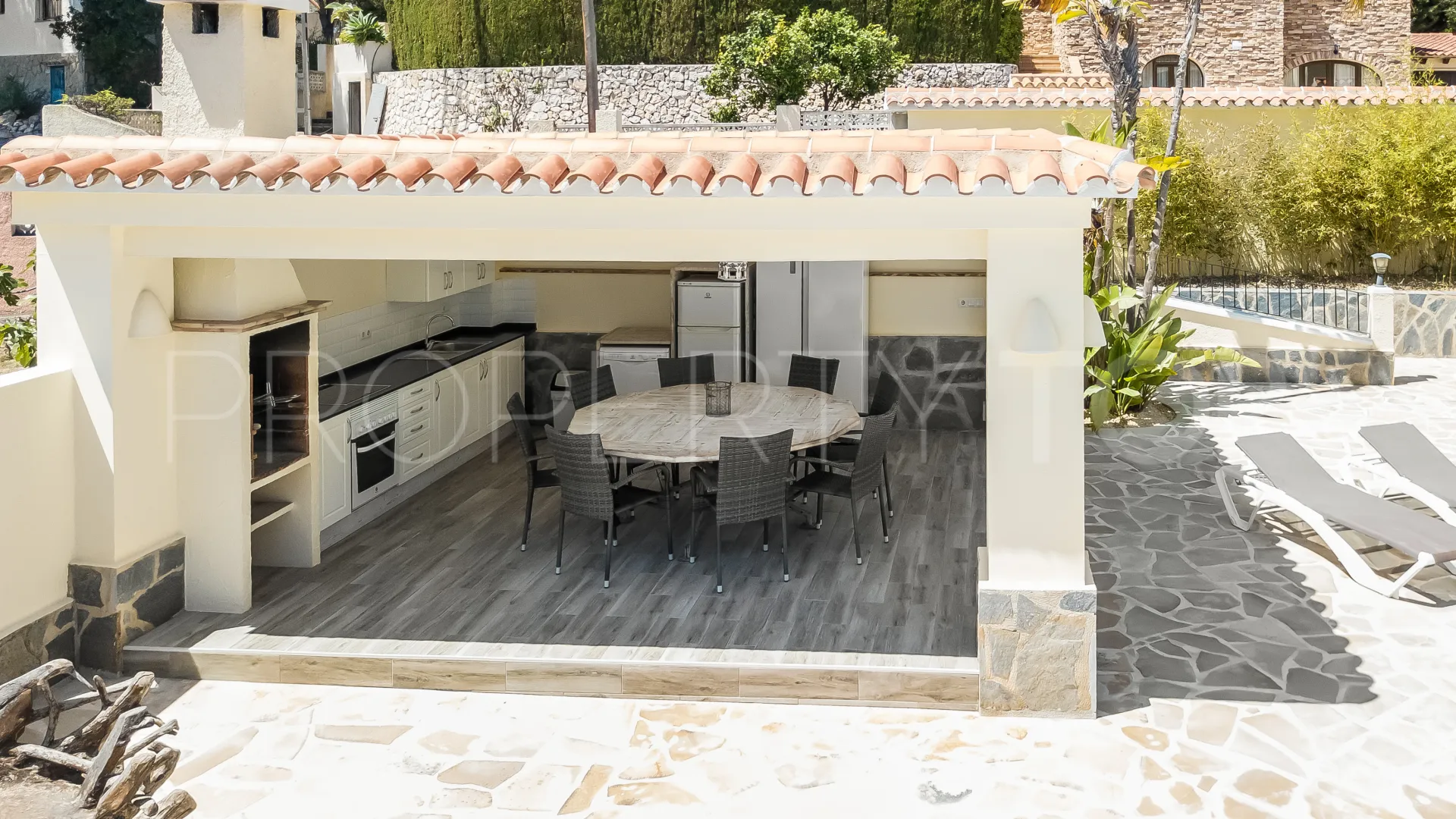 For sale villa in Moraira with 6 bedrooms