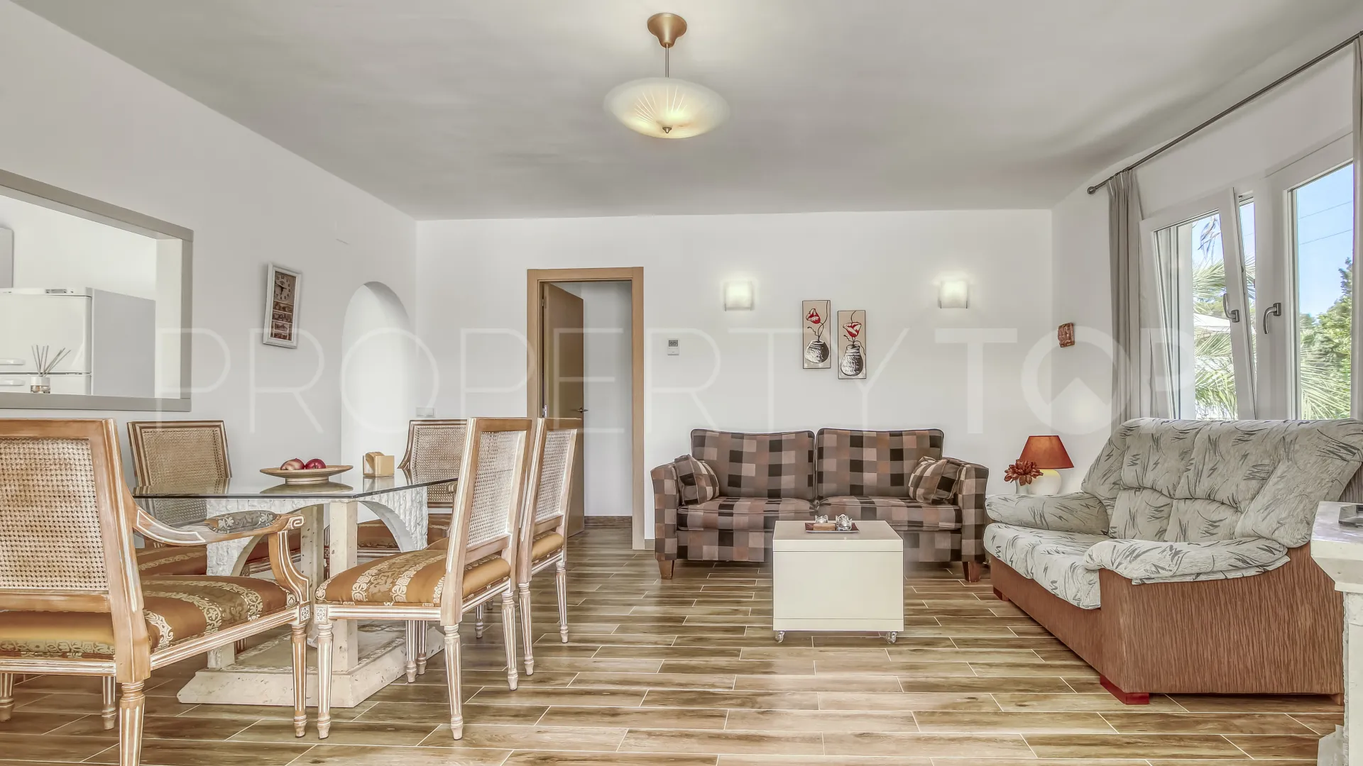 For sale villa in Moraira with 6 bedrooms