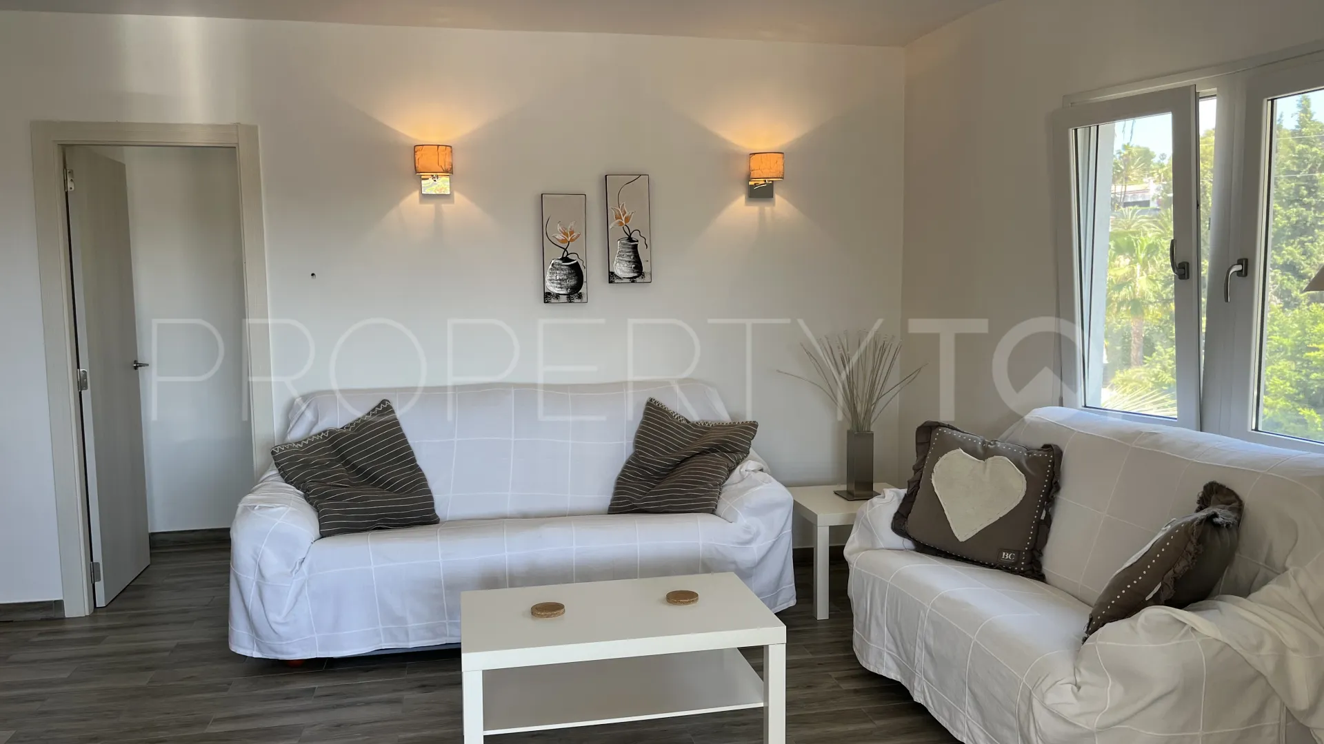 For sale villa in Moraira with 6 bedrooms