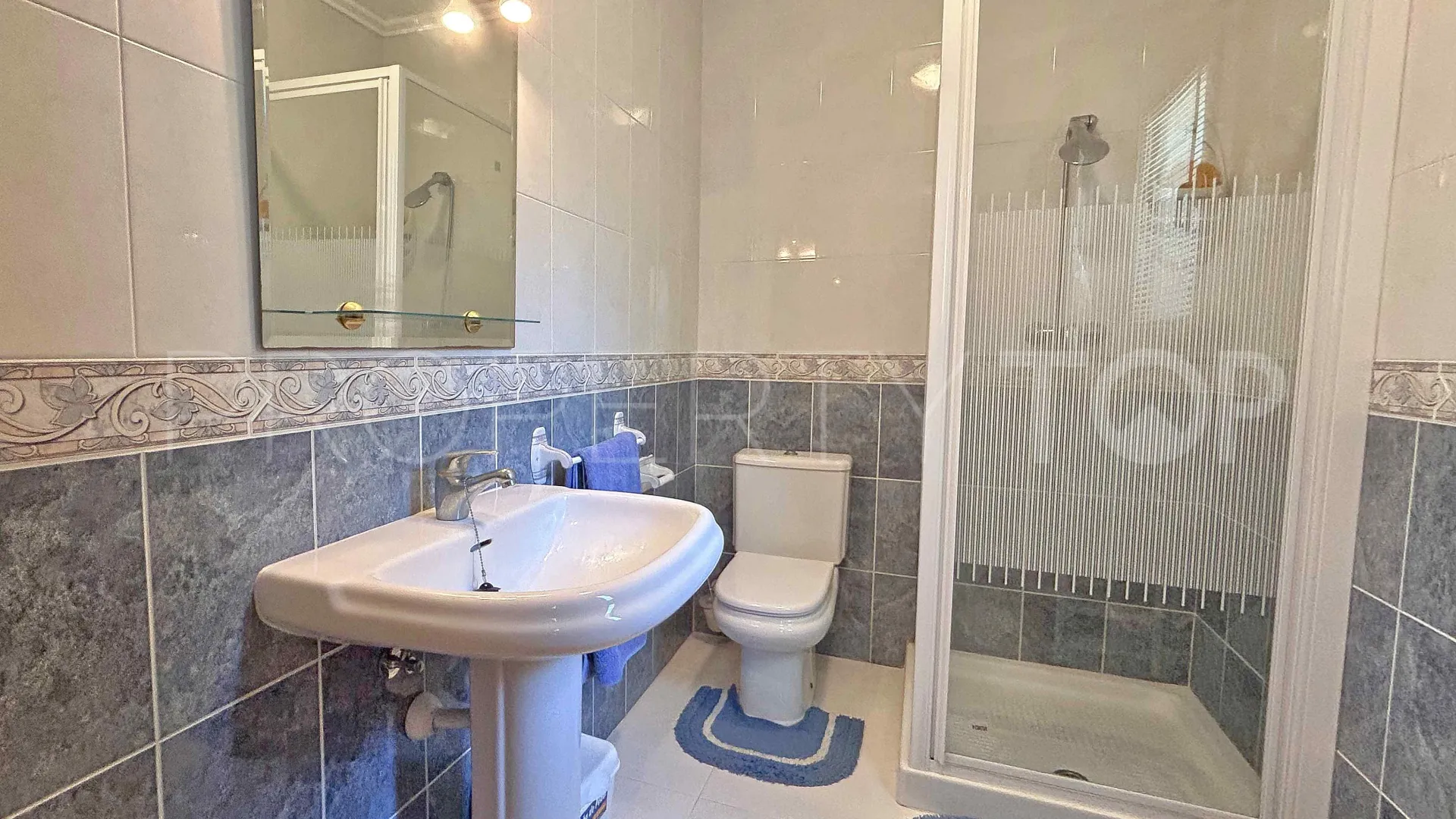 Buy Ráfol de Almunia 5 bedrooms villa