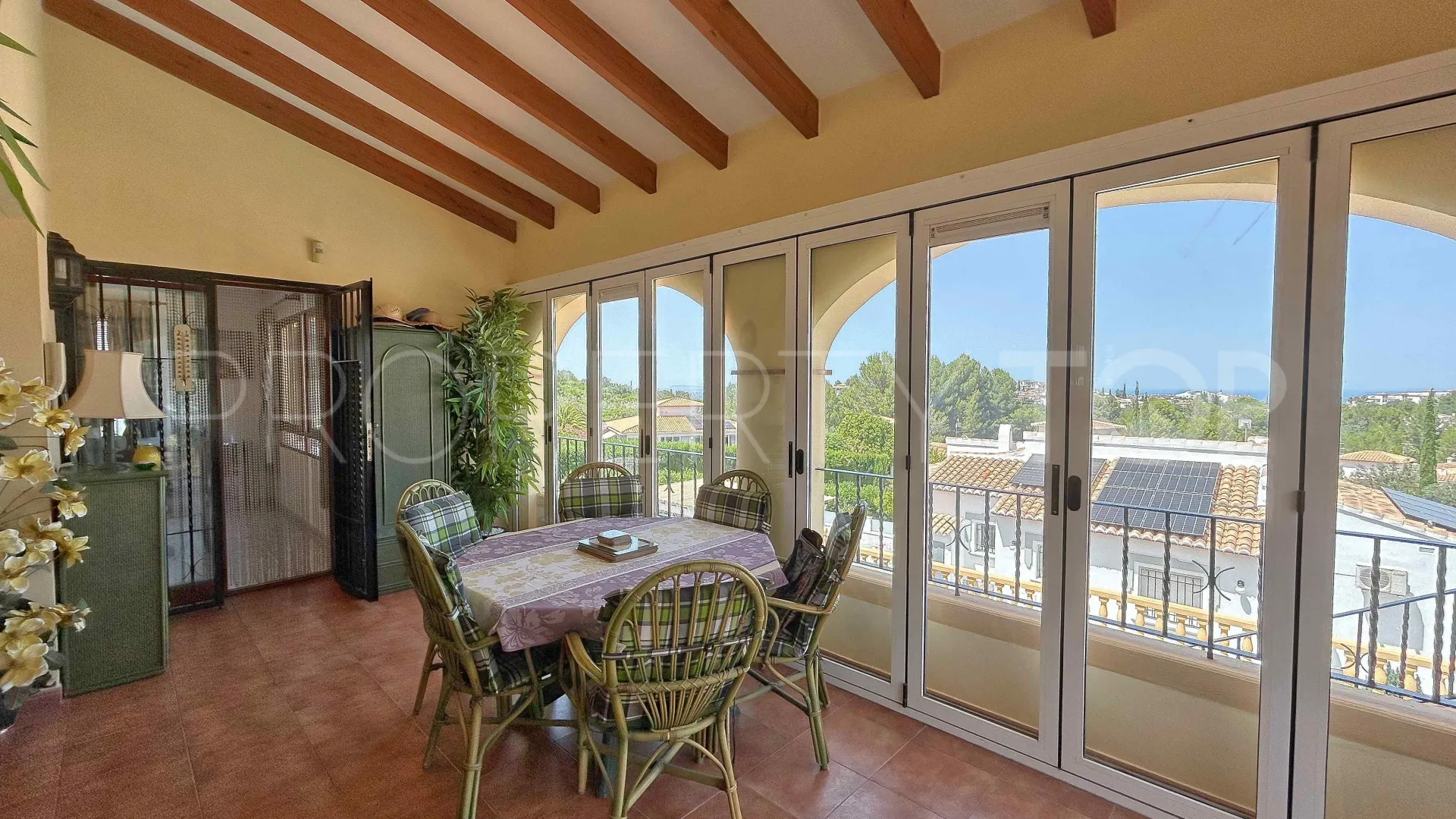 Buy Ráfol de Almunia 5 bedrooms villa