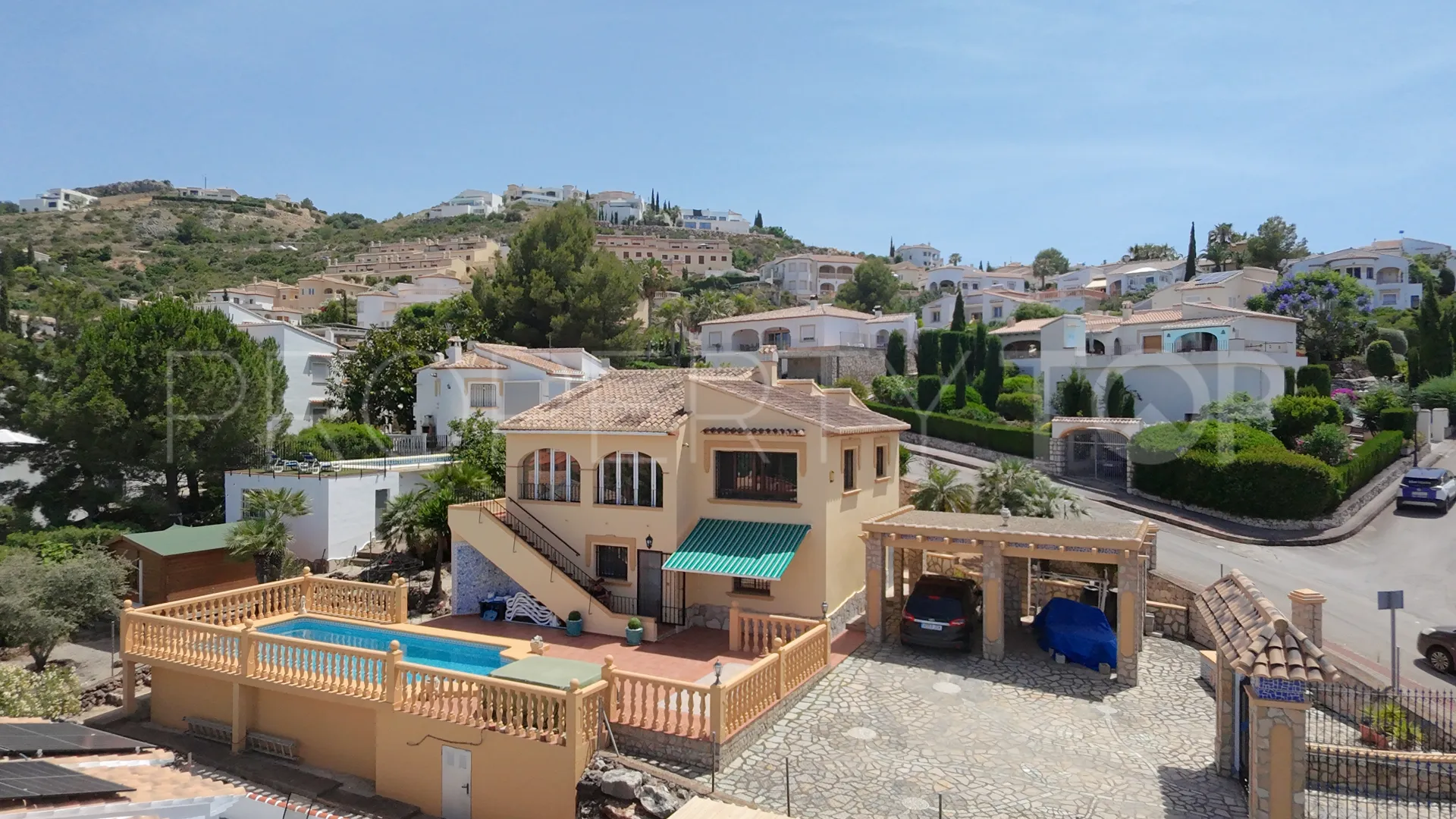 Buy Ráfol de Almunia 5 bedrooms villa