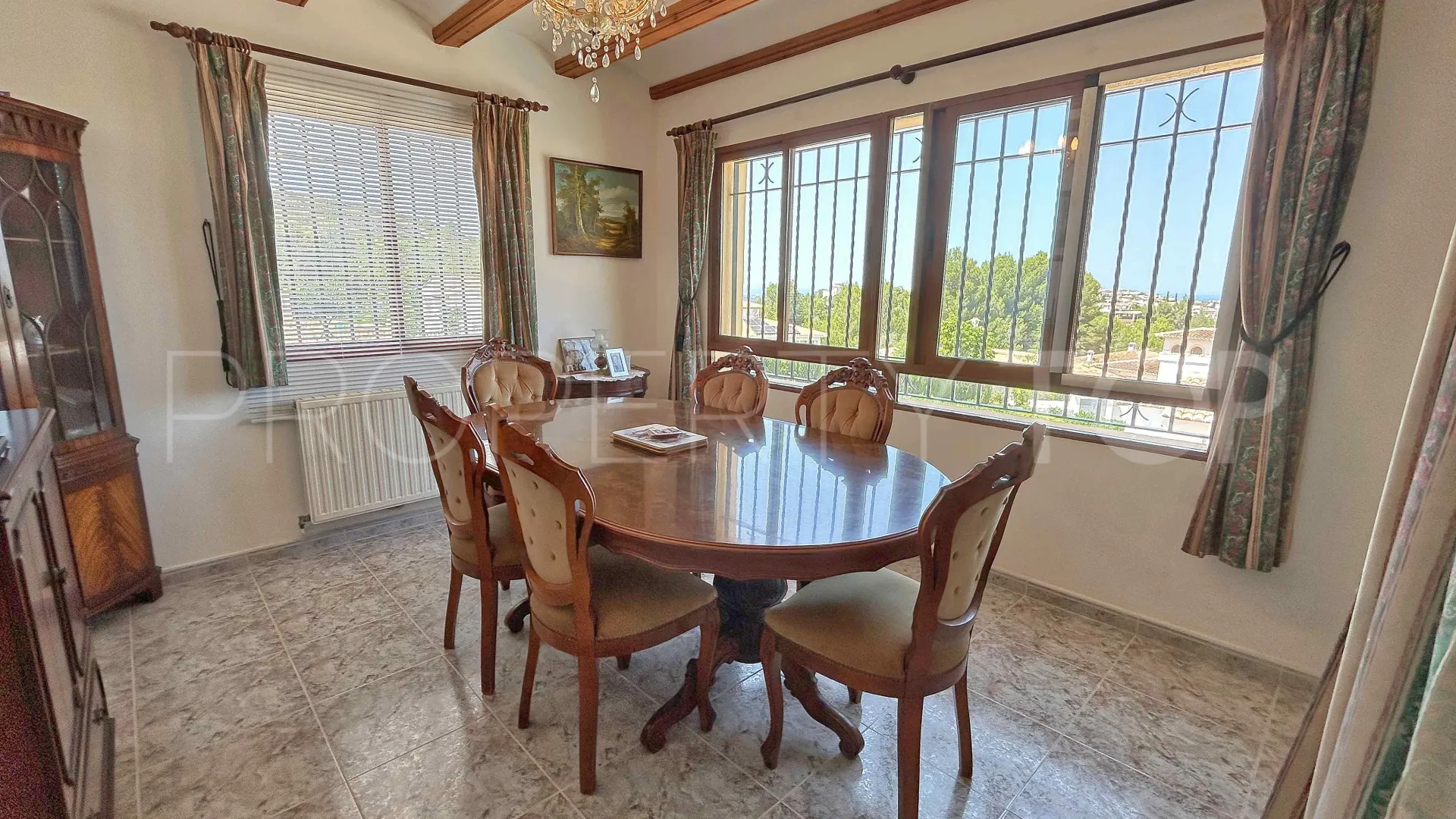 Buy Ráfol de Almunia 5 bedrooms villa